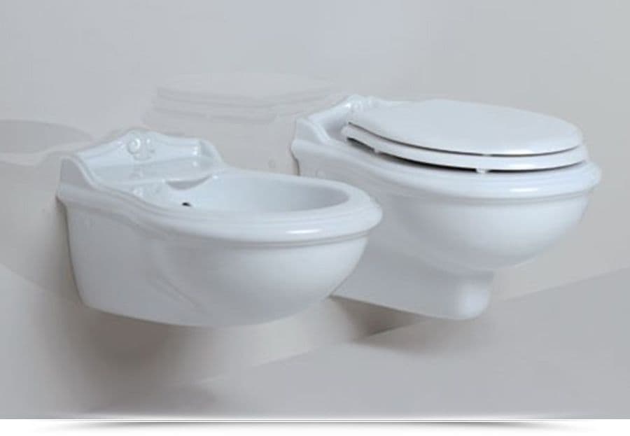 Sanitari sospesi in ceramica serie JUBILAEUM di Azzurra con sedile copri wc design classico