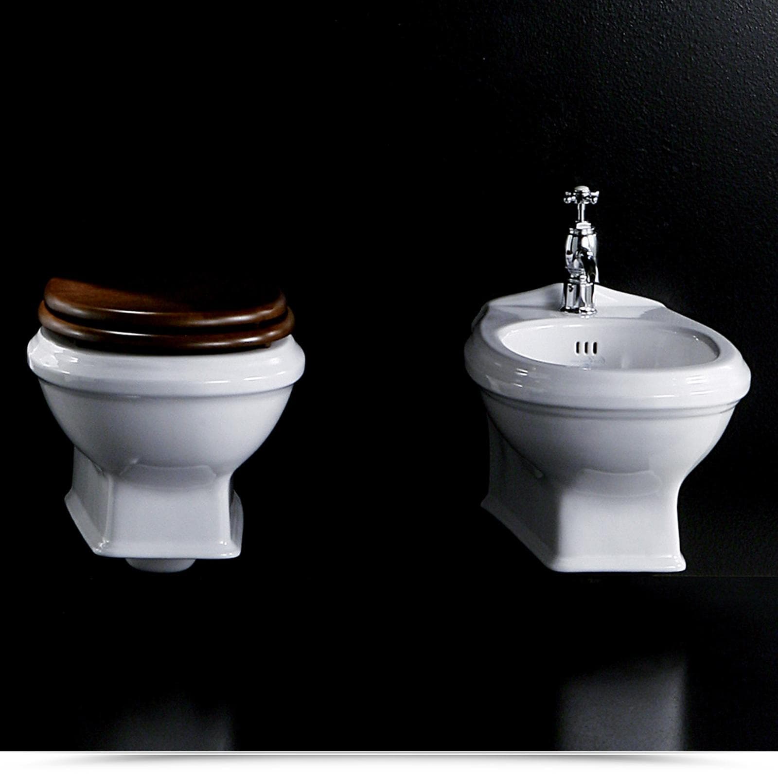 Sanitari sospesi gusto classico retrò con sedile in legno di noce - Arcade di Simas