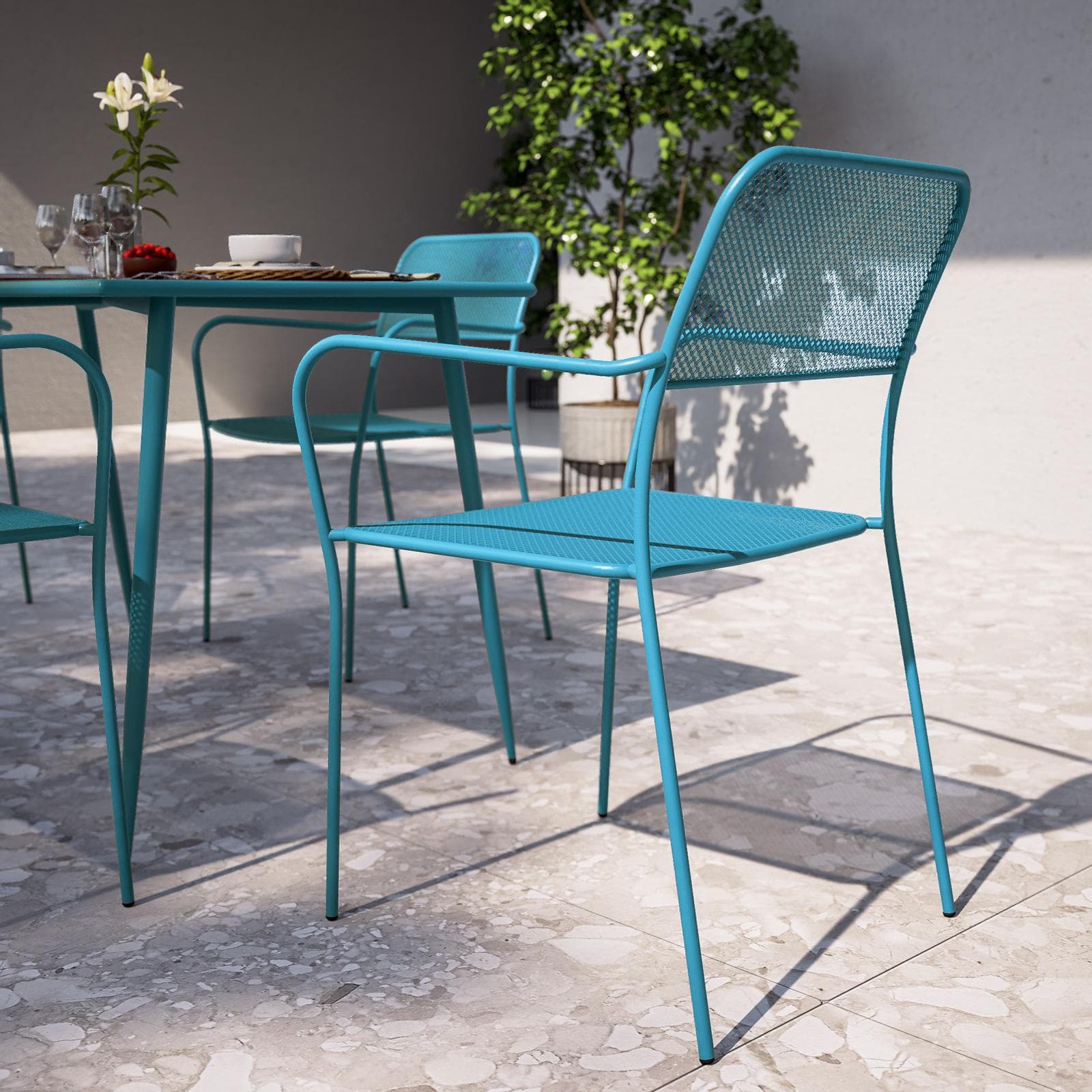 Sedia da esterno con braccioli impilabile in acciaio blu maldive - Faber
