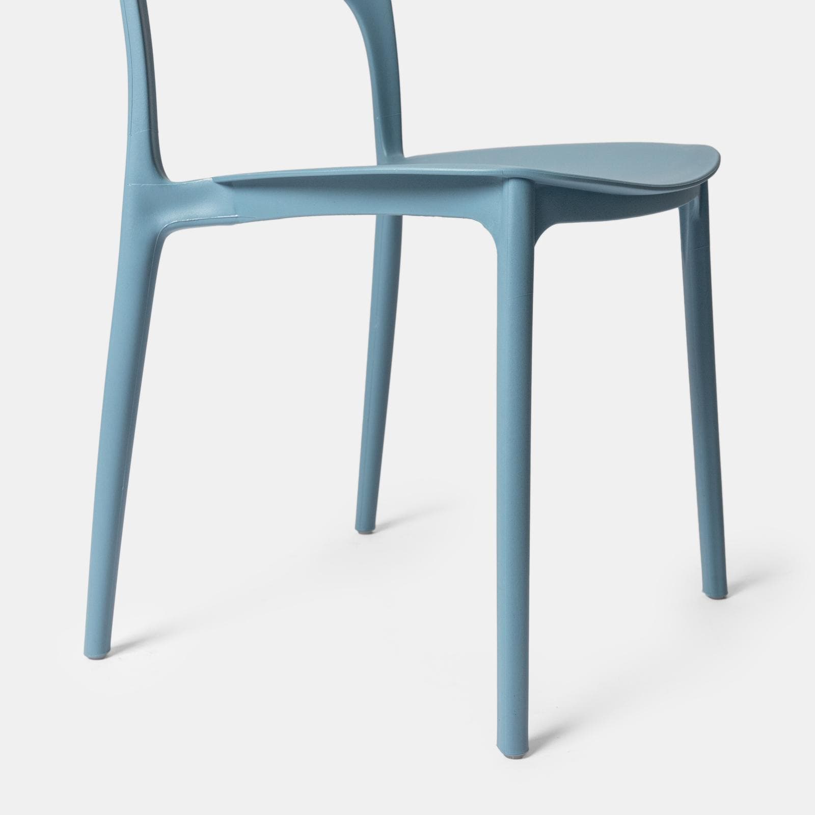 Sedia da giardino impilabile in polipropilene blu - Arabella