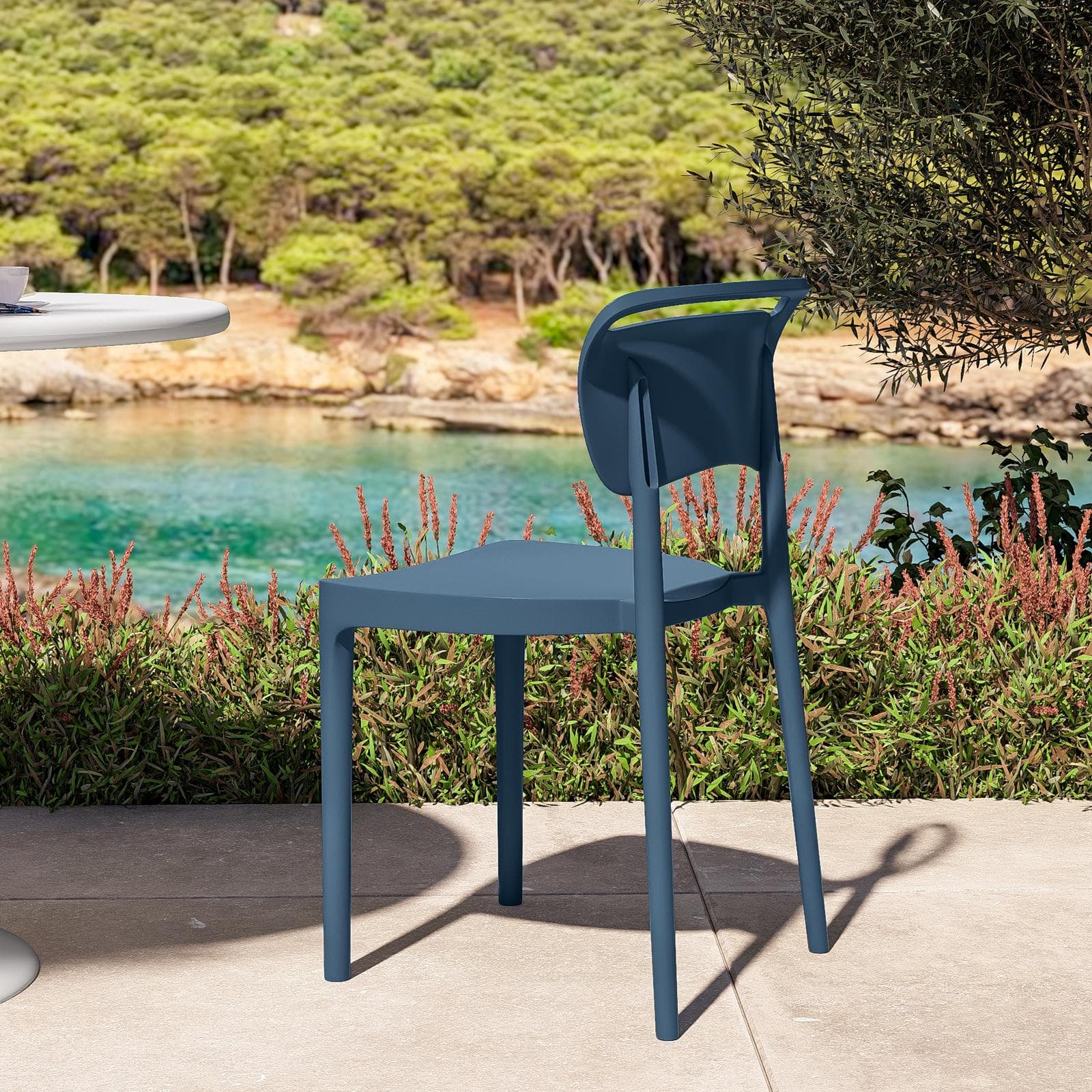 Sedia da giardino impilabile in polipropilene blu oceano - Clyde