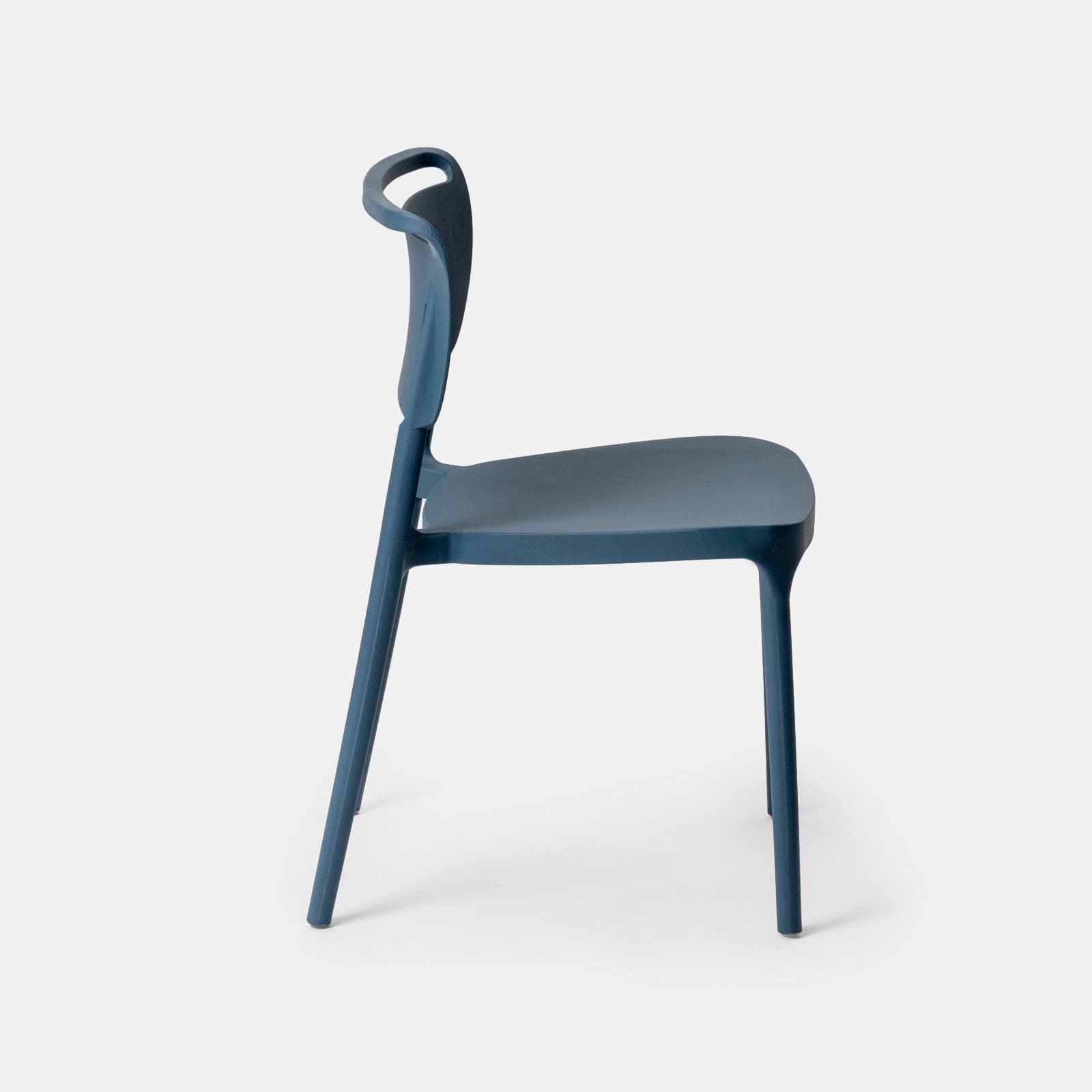 Sedia da giardino impilabile in polipropilene blu oceano - Clyde