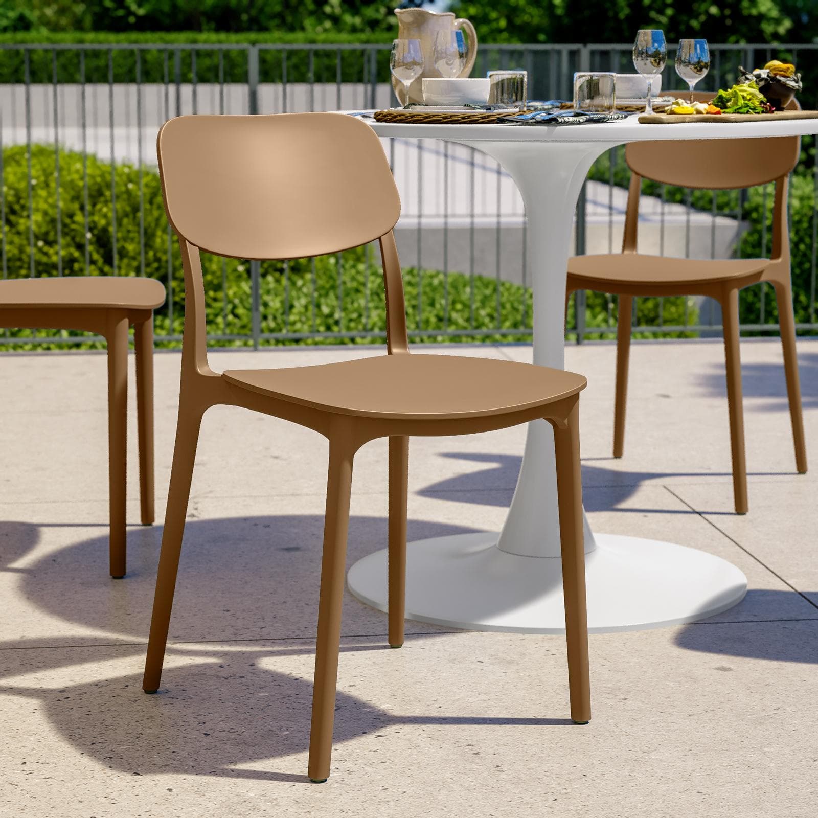 Sedia da giardino impilabile in polipropilene cappuccino - Istria