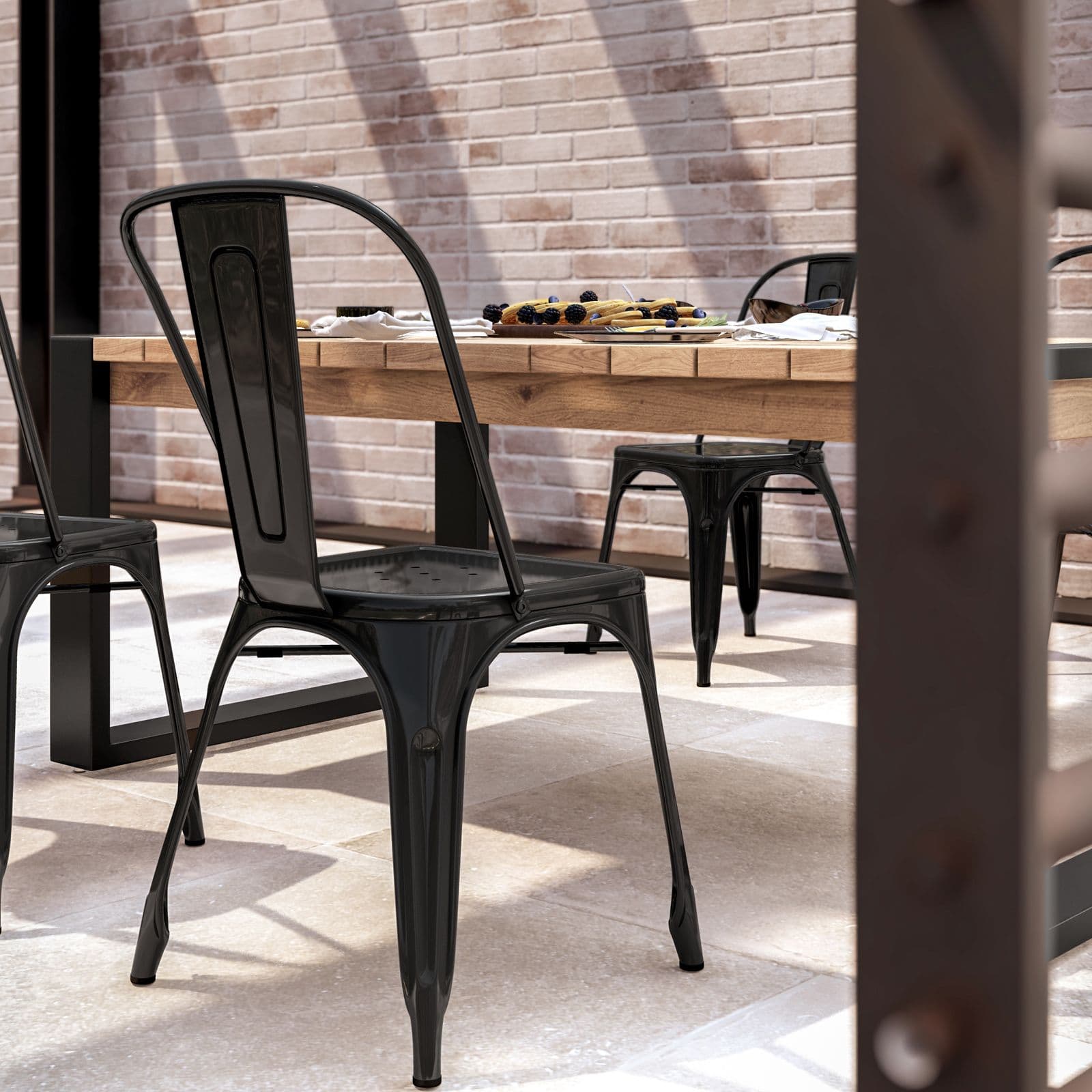 Sedia da giardino impilabile stile industrial in metallo nero - Farley