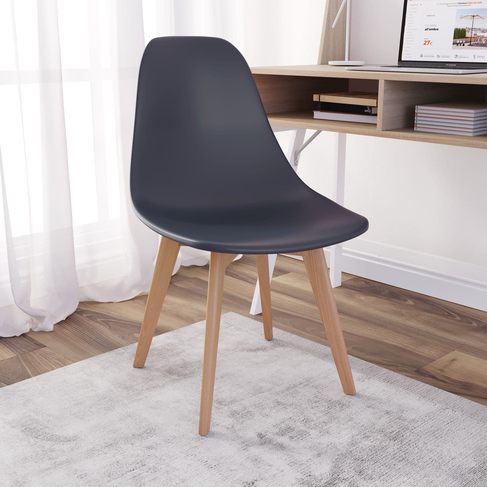Sedia da interni blu con gambe in legno - Alborg