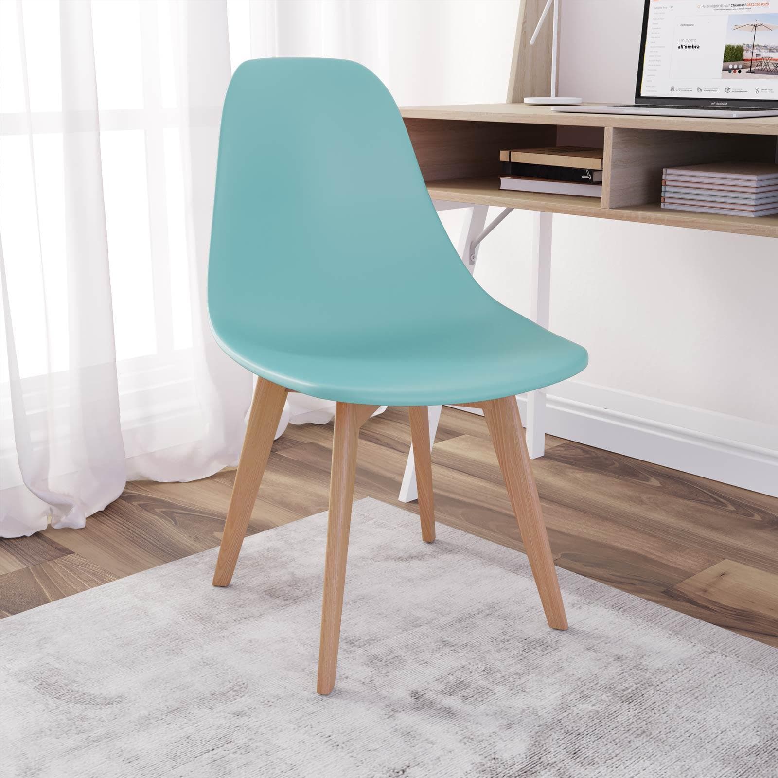 Sedia da interni celeste con gambe in legno - Alborg
