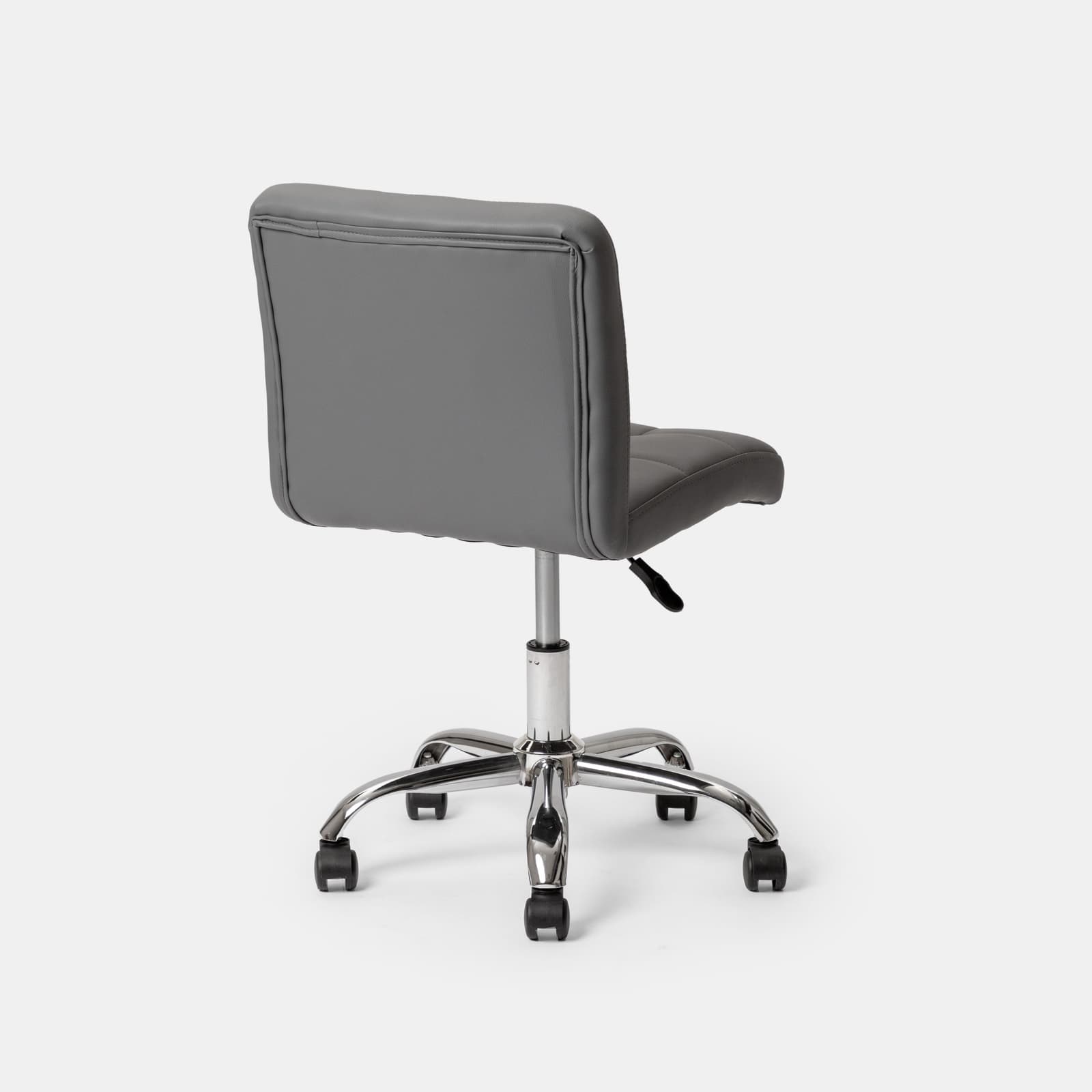 Sedia da ufficio girevole in similpelle grigio con base cromata - Anissa