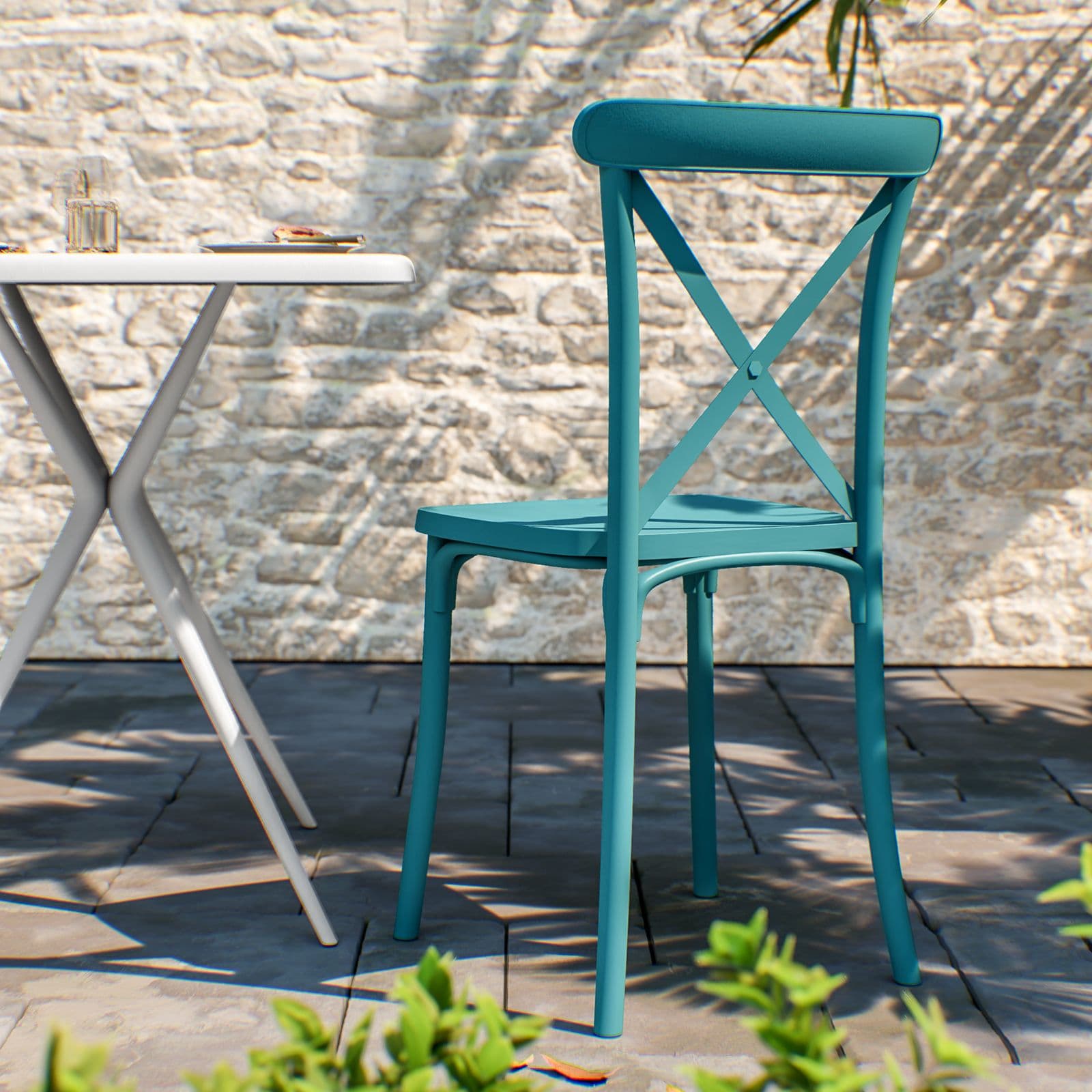 Sedia da giardino con schienale incrociato in polipropilene blu maldive - Demetra