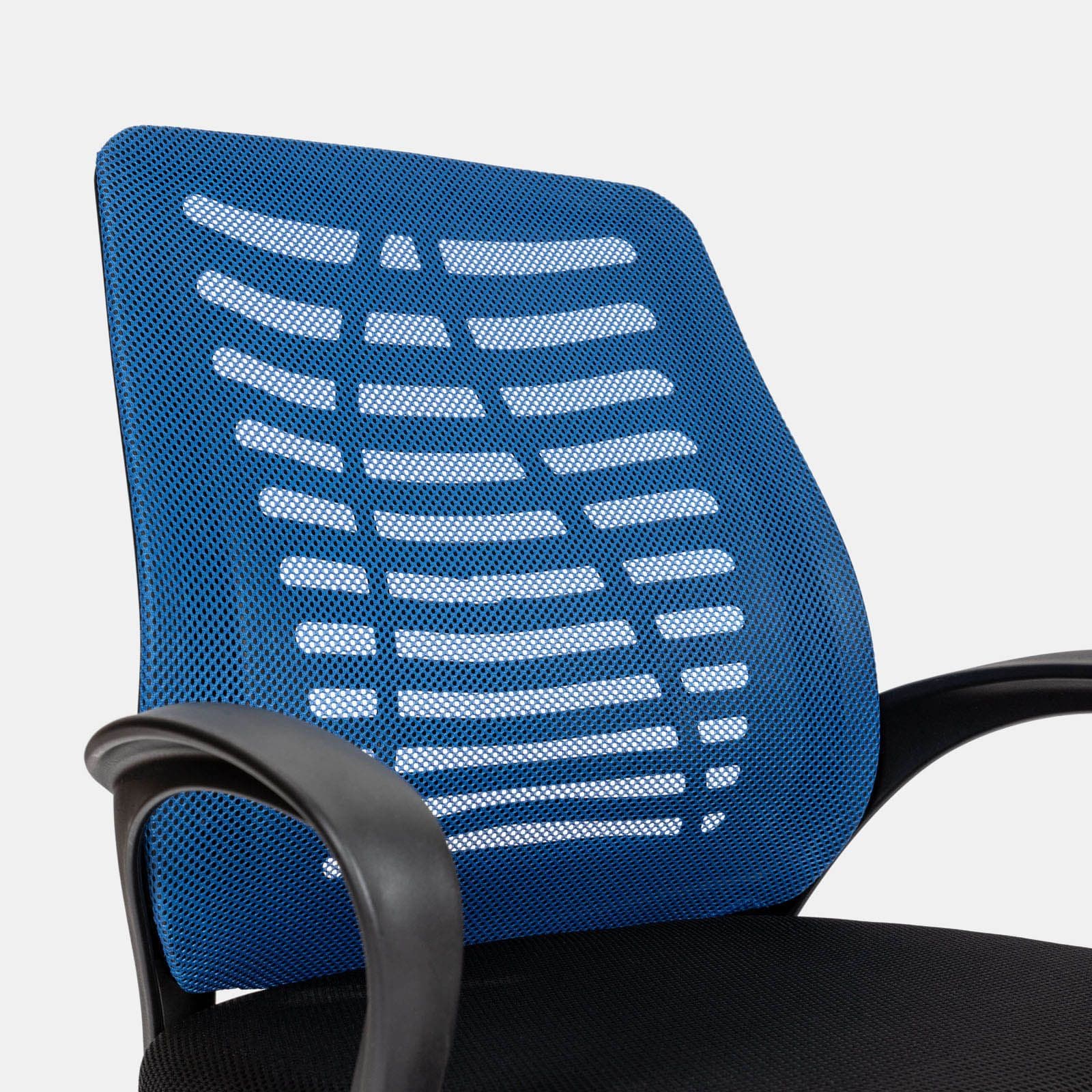Sedia da ufficio girevole in tessuto mesh nero e schienale traspirante blu - Storex