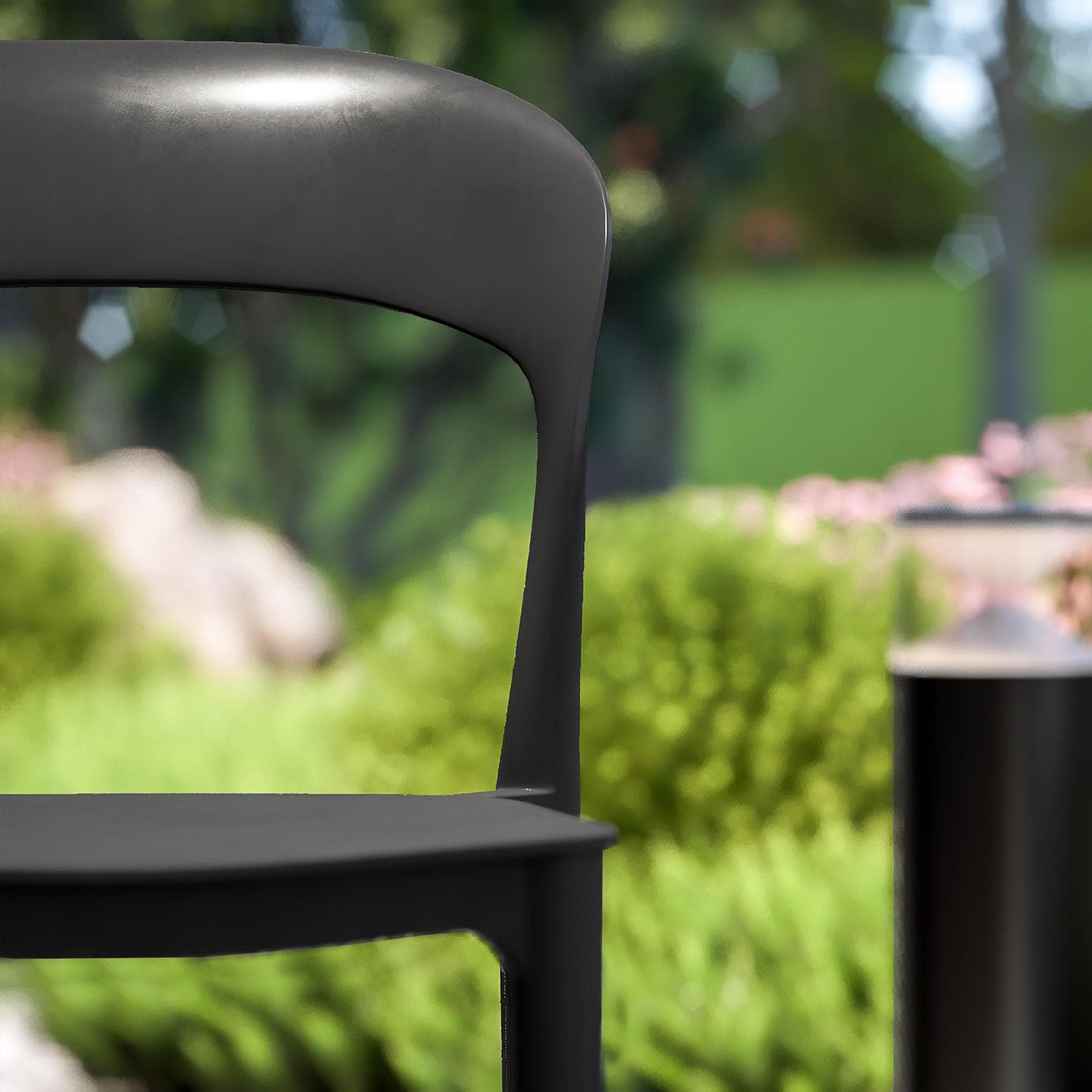 Sedia impilabile da giardino in polipropilene nera - Valda