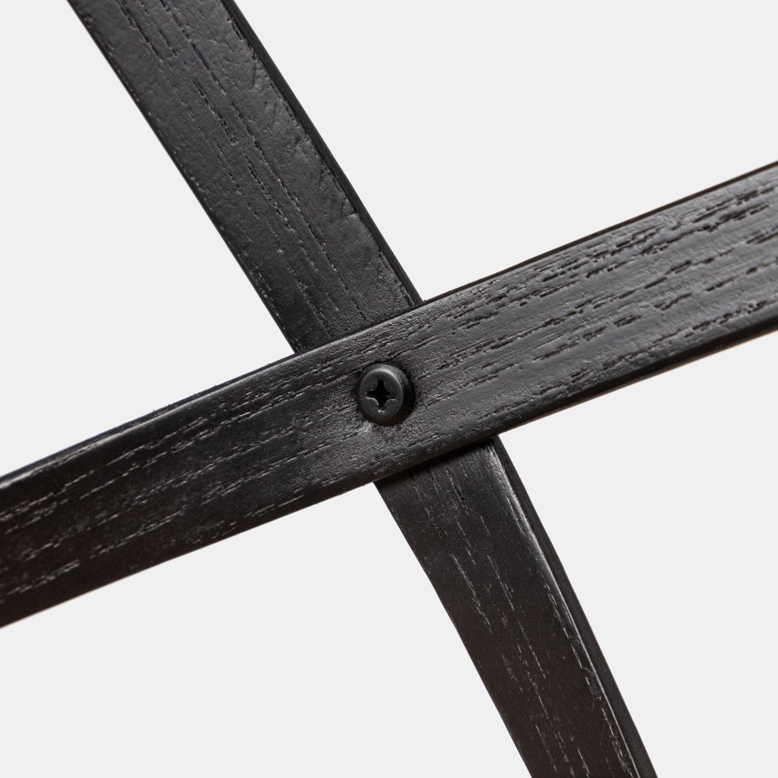 Sedia in legno di olmo nero con seduta in rattan - Giulietta