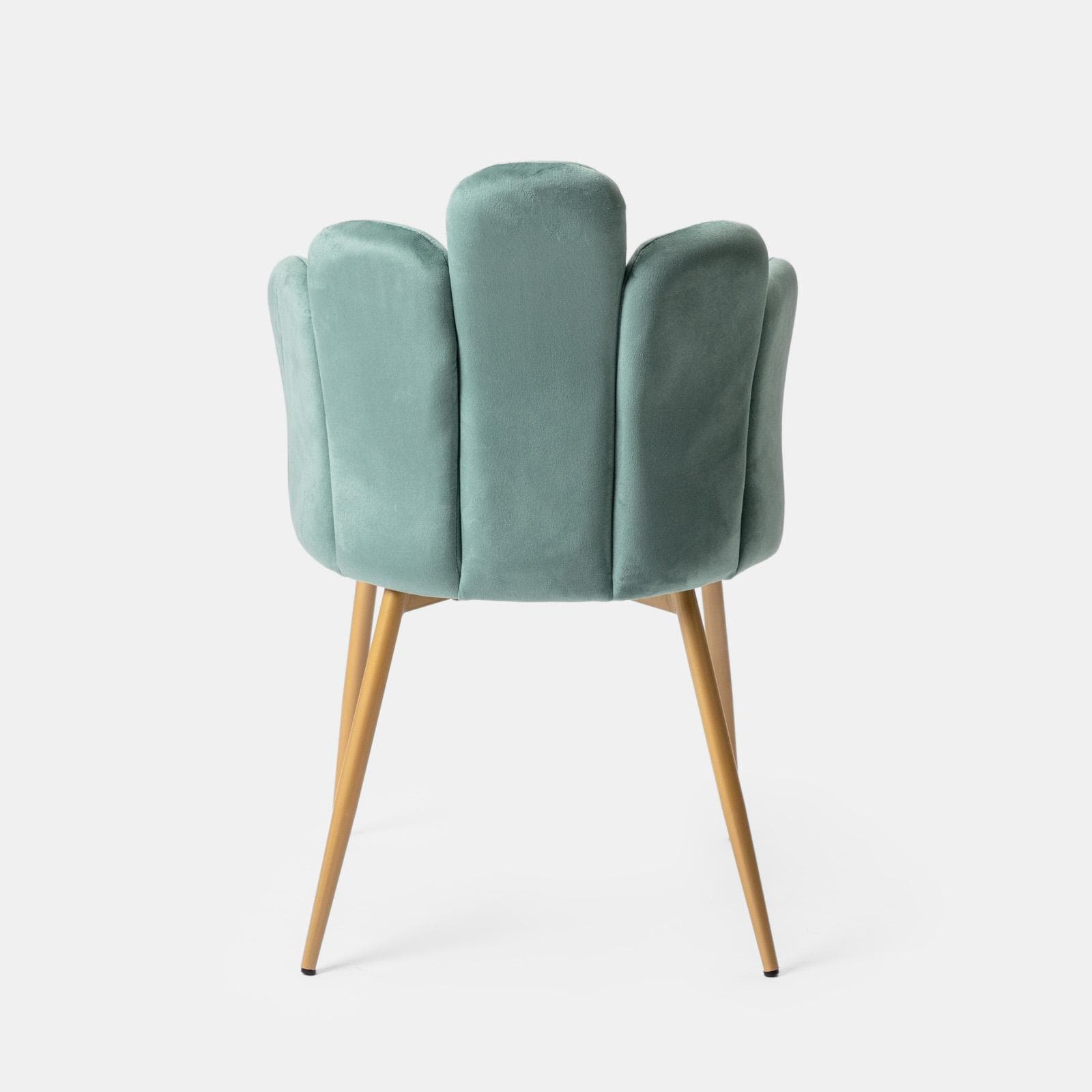 Sedia in velluto verde salvia con schienale a conchiglia e gambe in metallo finitura oro - Pedersen