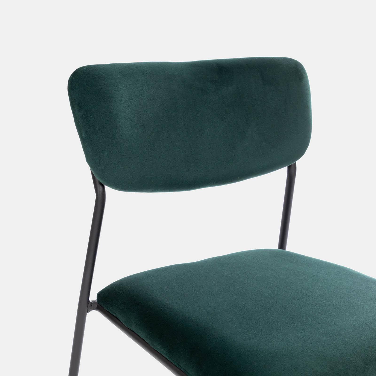 Sedia in velluto verde scuro con struttura in metallo nero - Cika