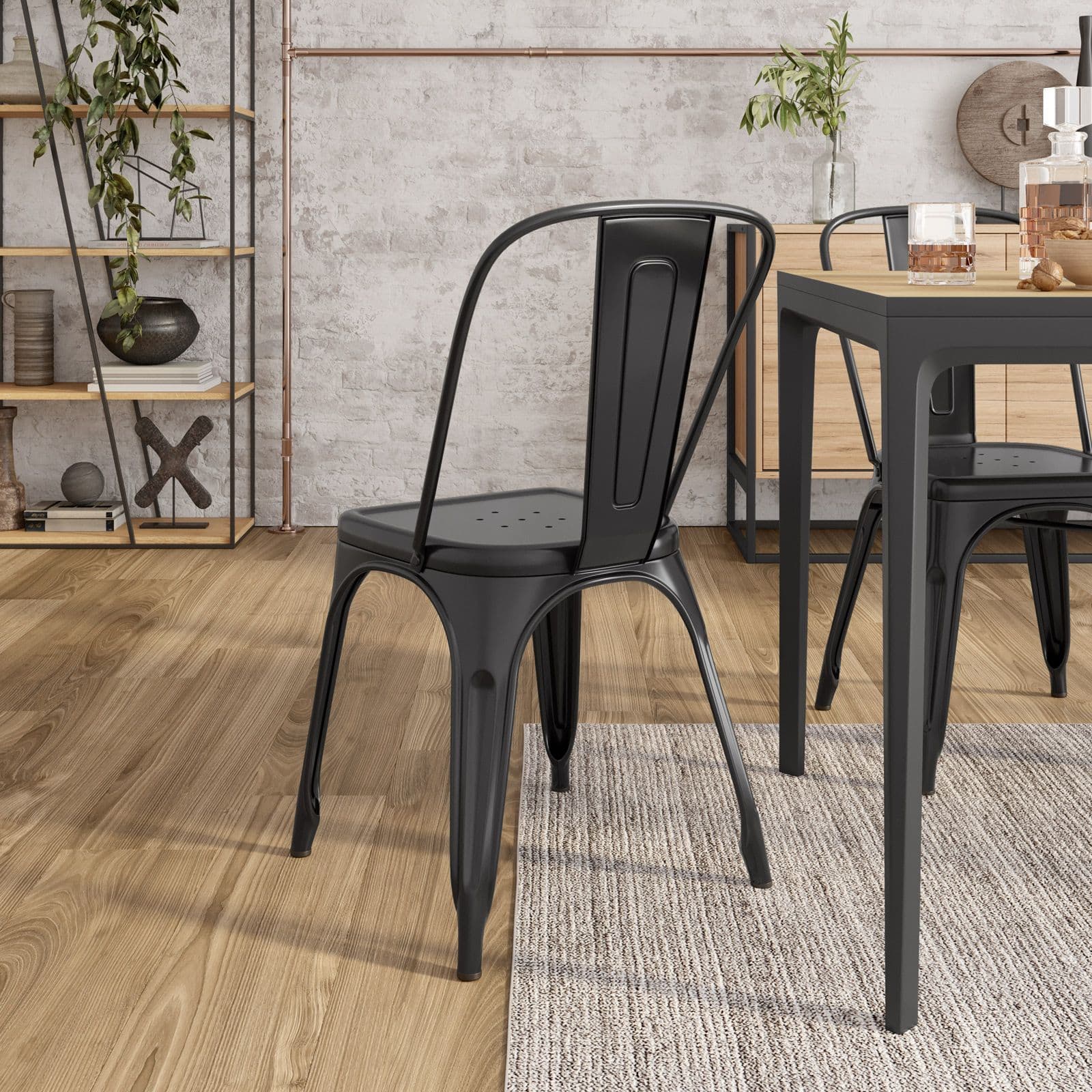 Sedia impilabile stile industrial in metallo nero - Farley