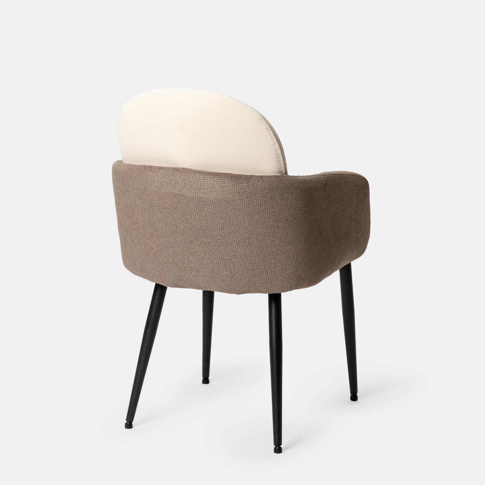 Set 2 poltrone in velluto beige con braccioli e schienale in tessuto tortora e gambe in metallo nero - Shayla