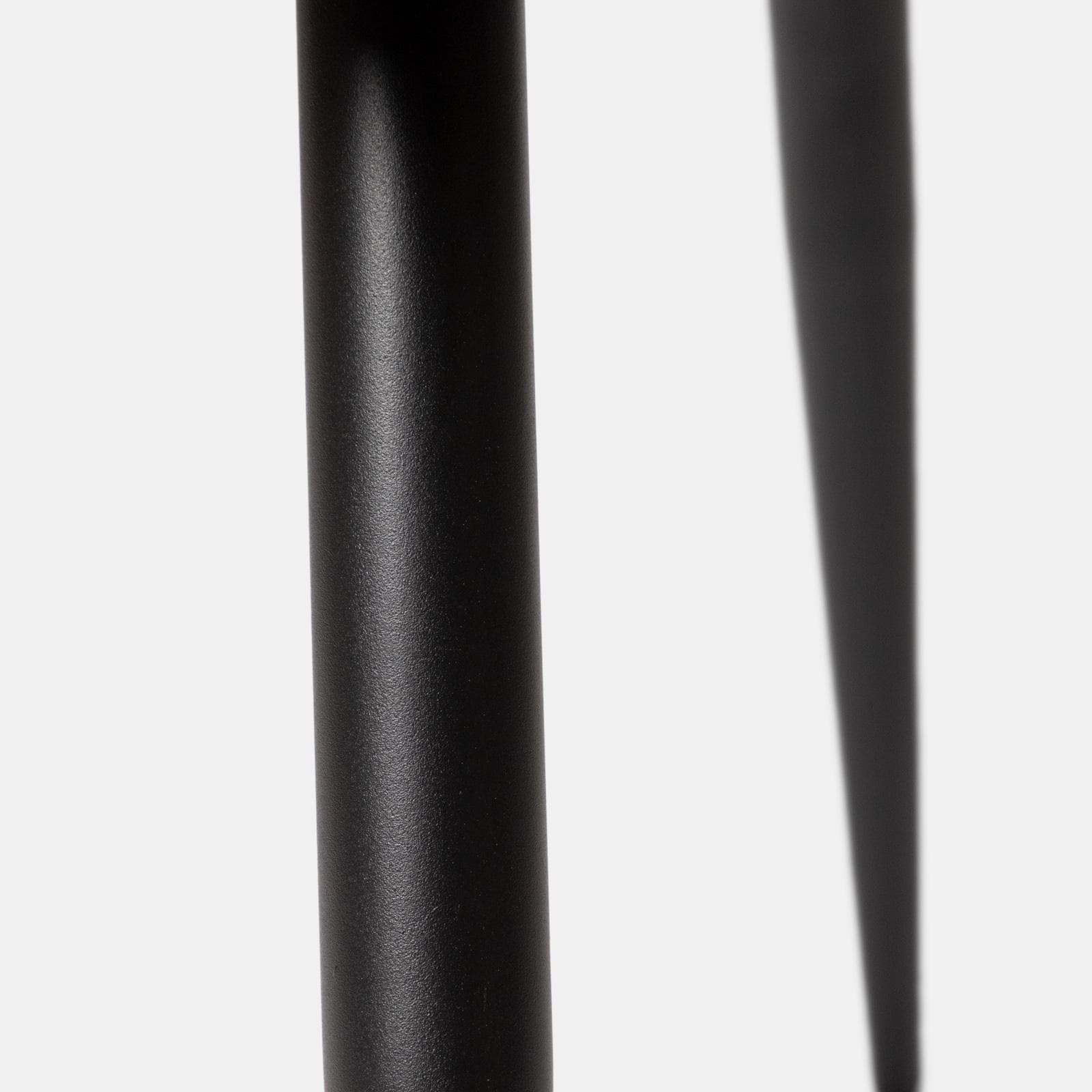 Set 2 sedie in similpelle nera con gambe in metallo nero - Majy