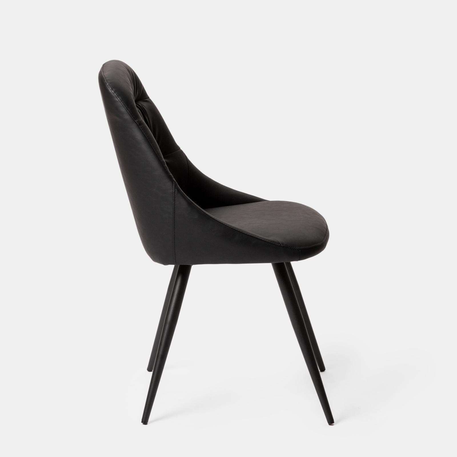 Set 2 sedie in similpelle nera con gambe in metallo nero - Majy