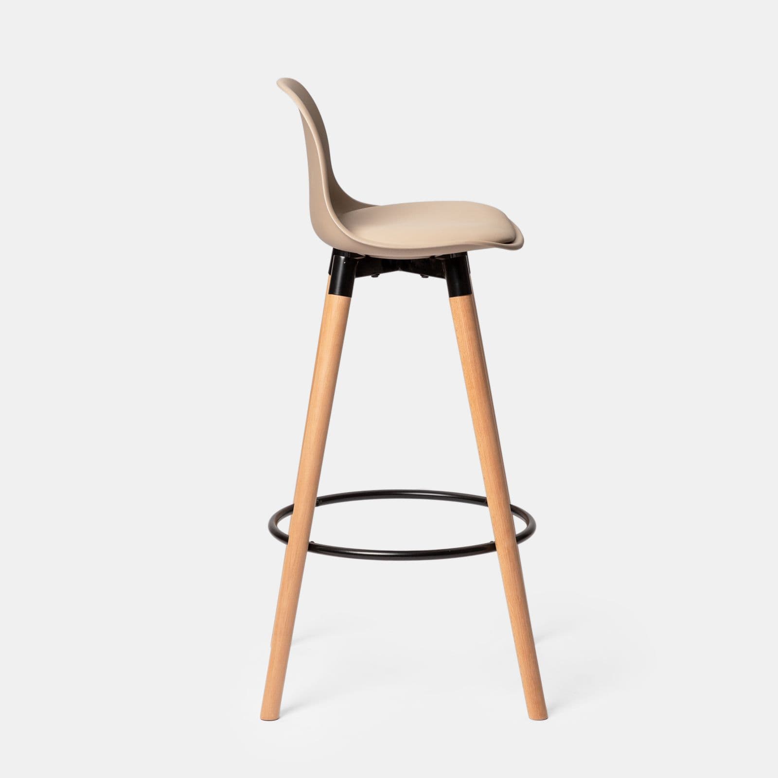 Set 2 sgabelli con seduta in polipropilene cappuccino con gambe in legno e cuscino - Polar
