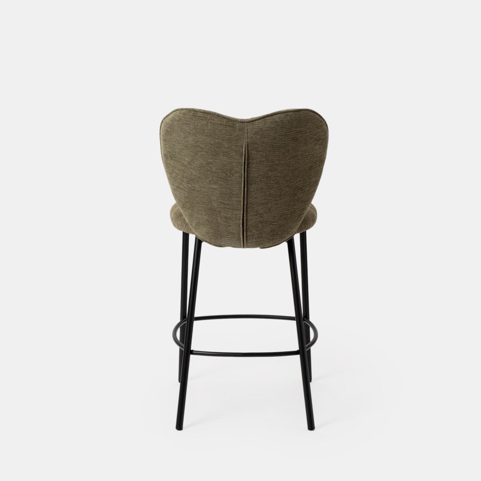 Set 2 sgabelli in ciniglia verde salvia con gambe in metallo nero - Gontua