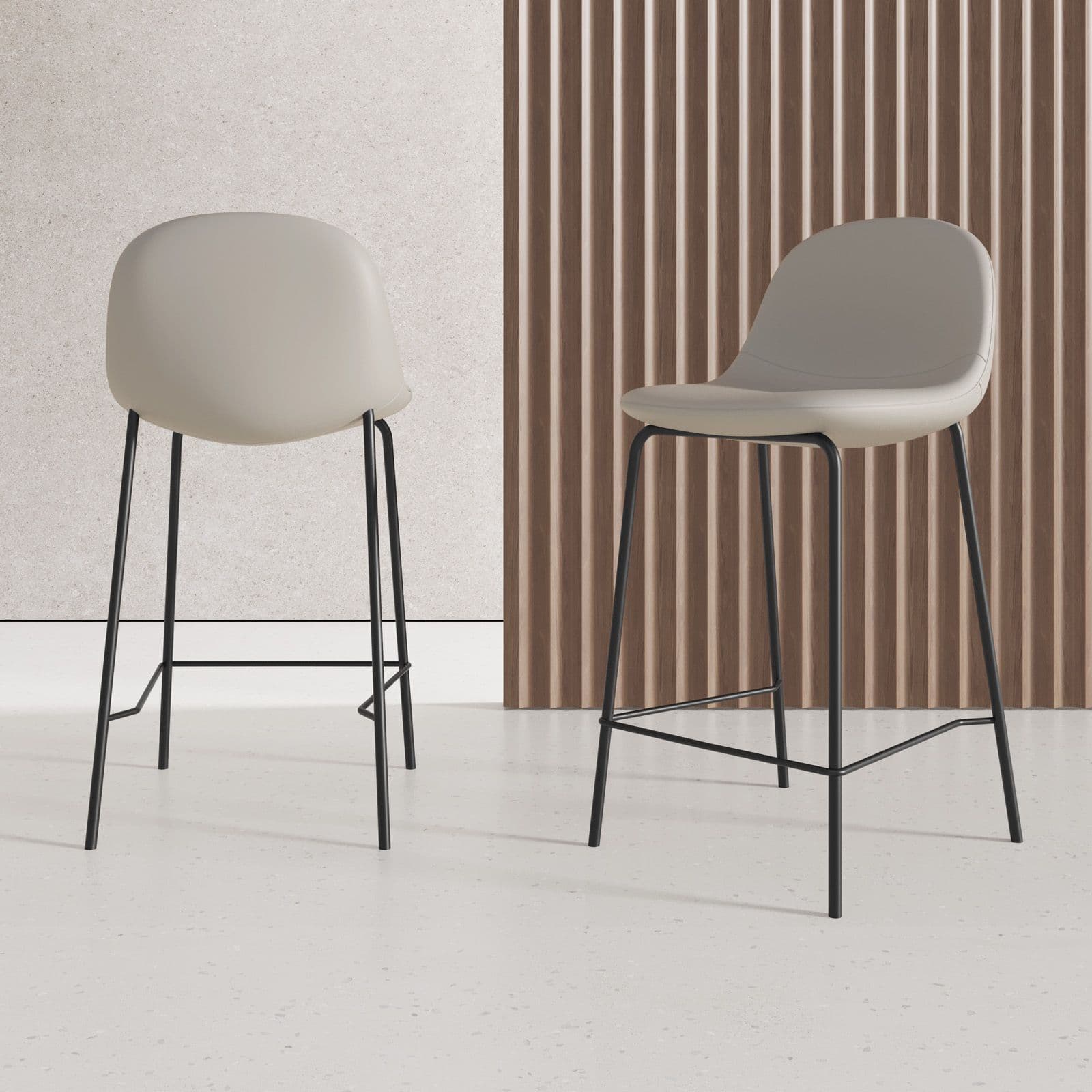 Set 2 sgabelli in similpelle grigio chiaro - Kirda