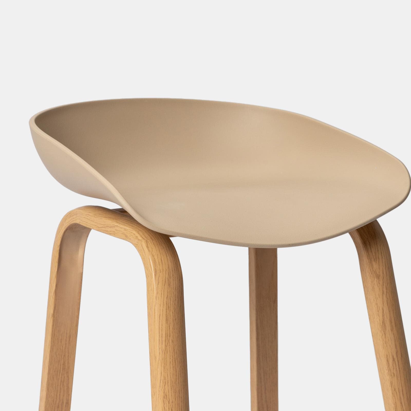Set 2 sgabelli seduta cappuccino e gambe in metallo effetto legno - Alborg