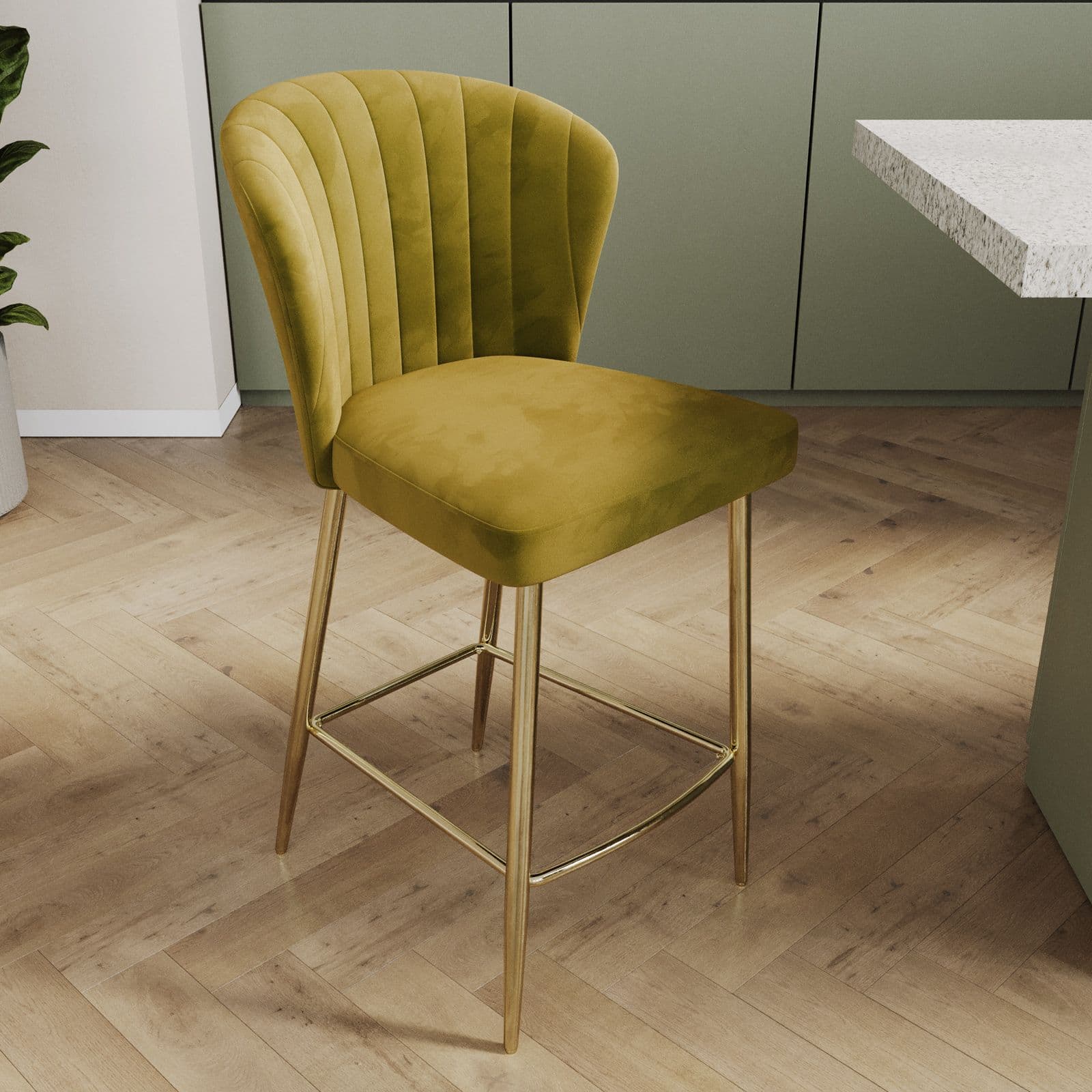 Set 2 sgabelli in velluto verde oliva con schienale a conchiglia e gambe in metallo oro - Halima