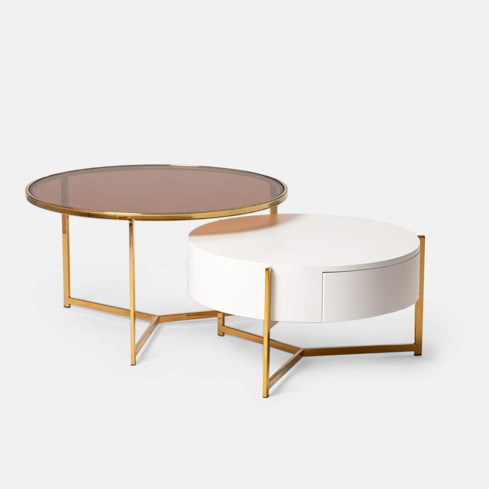 Set 2 tavolini 71 cm e 59 cm con top in vetro bronzato e ceramica bianca con un cassetto e struttura oro - Abelard