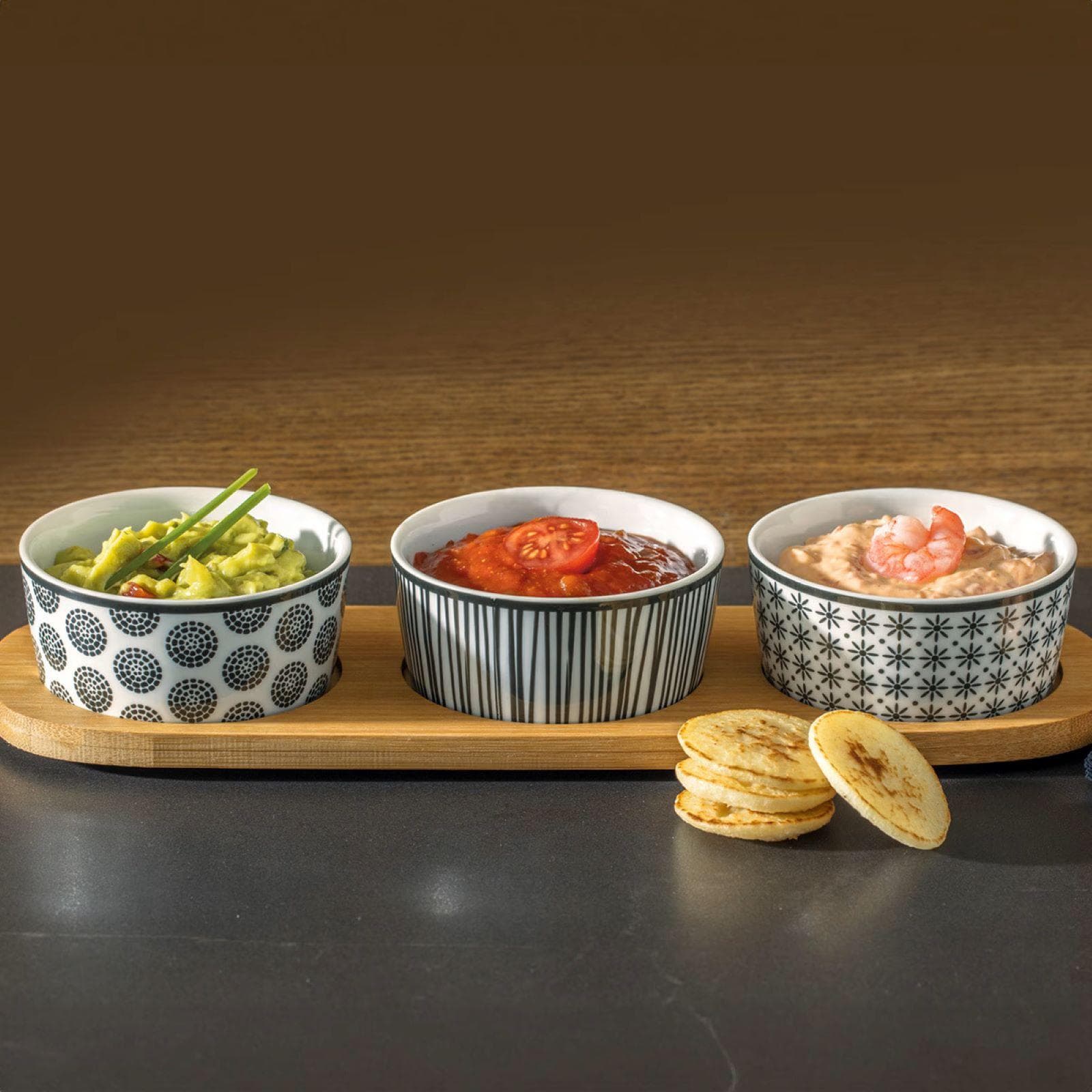 Set 4 accessori per aperitivo in bambù naturale e ceramica decorata bianco