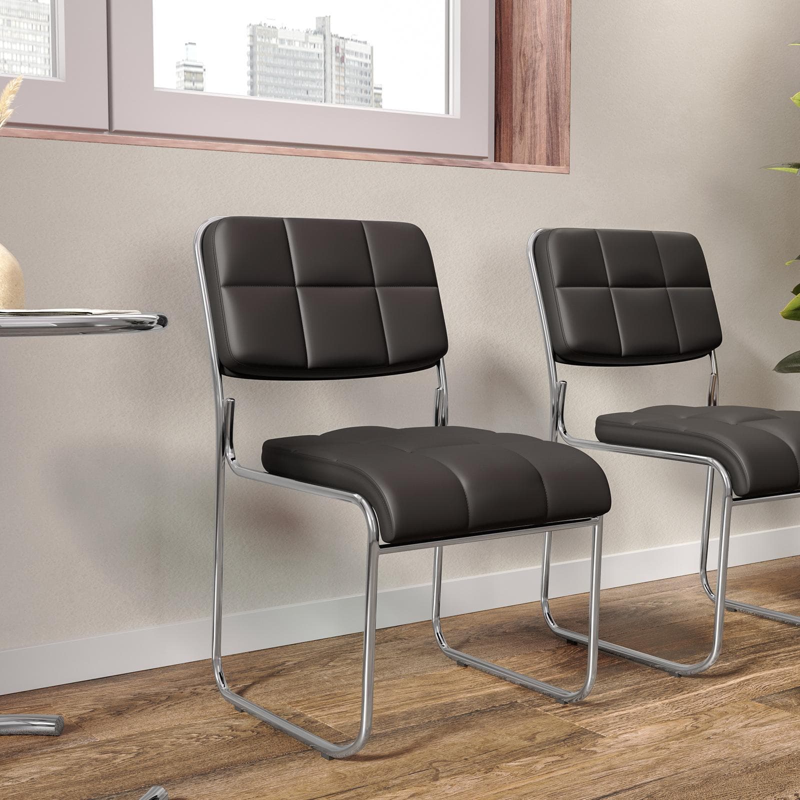 Set 4 sedie da ufficio imbottite in similpelle grigio con cuciture a contrasto e gambe a slitta cromo - Amber