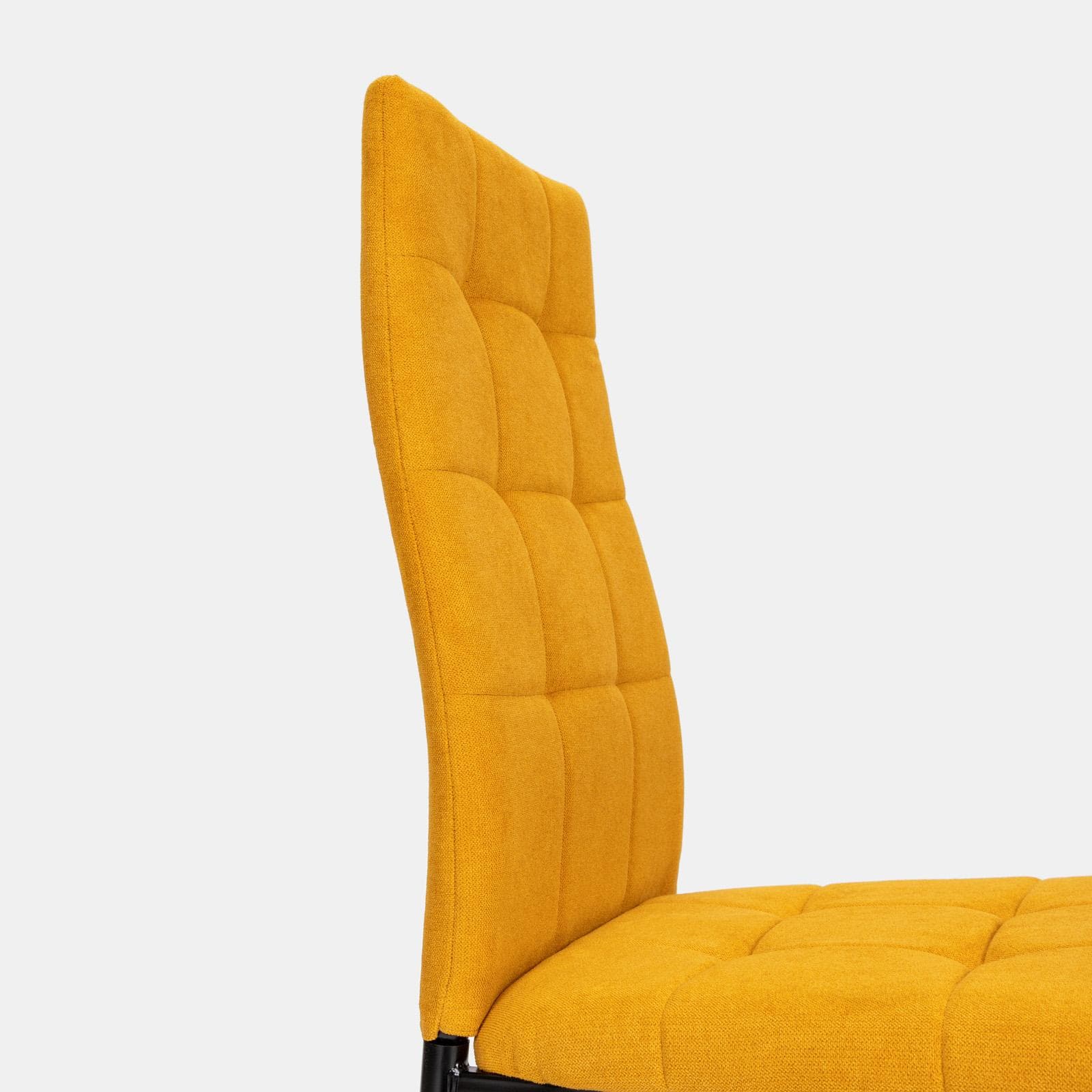 Set 4 sedie in tessuto giallo con gambe in metallo nere - Sworty