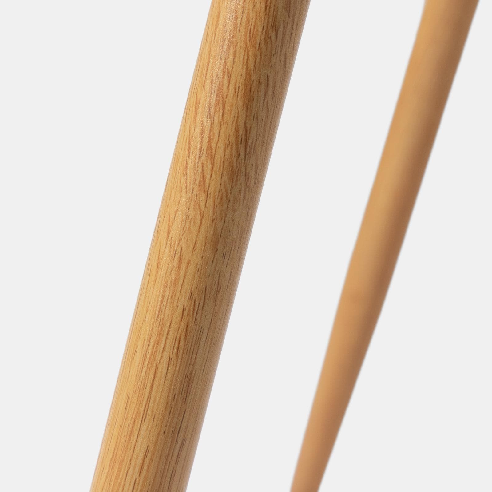 Set 4 sedie in tessuto grigio chiaro con gambe in metallo effetto legno - Kubir