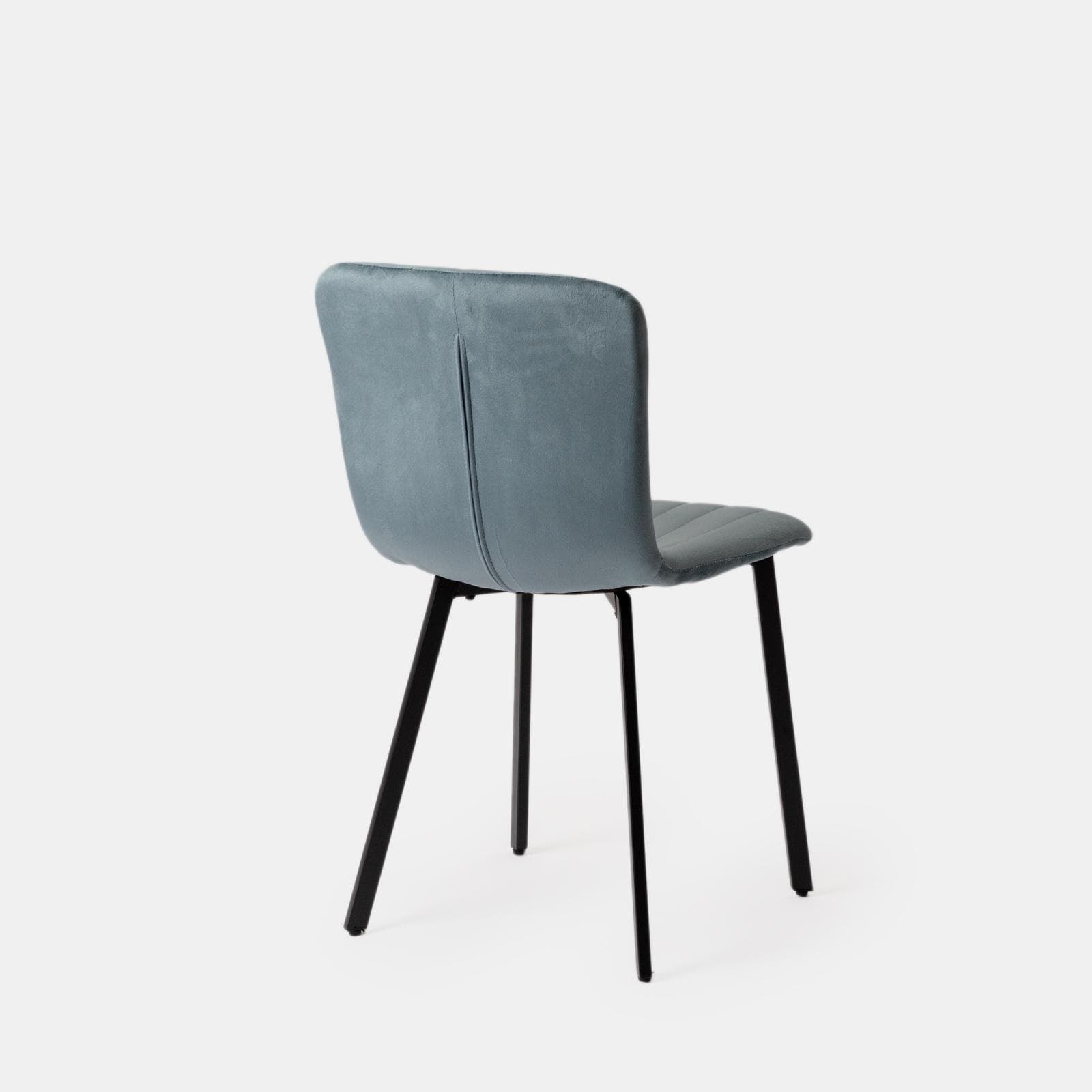 Set 4 sedie in velluto carta da zucchero con gambe in metallo nero - Mick