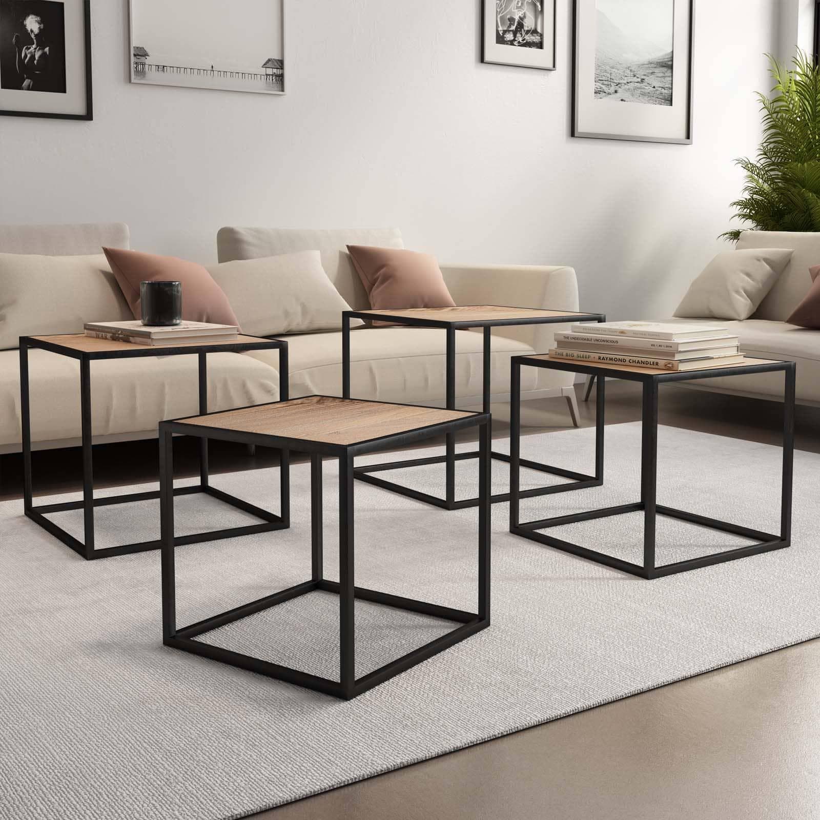 Set 4 tavolini in legno di acacia e metallo nero - Freia Acacia