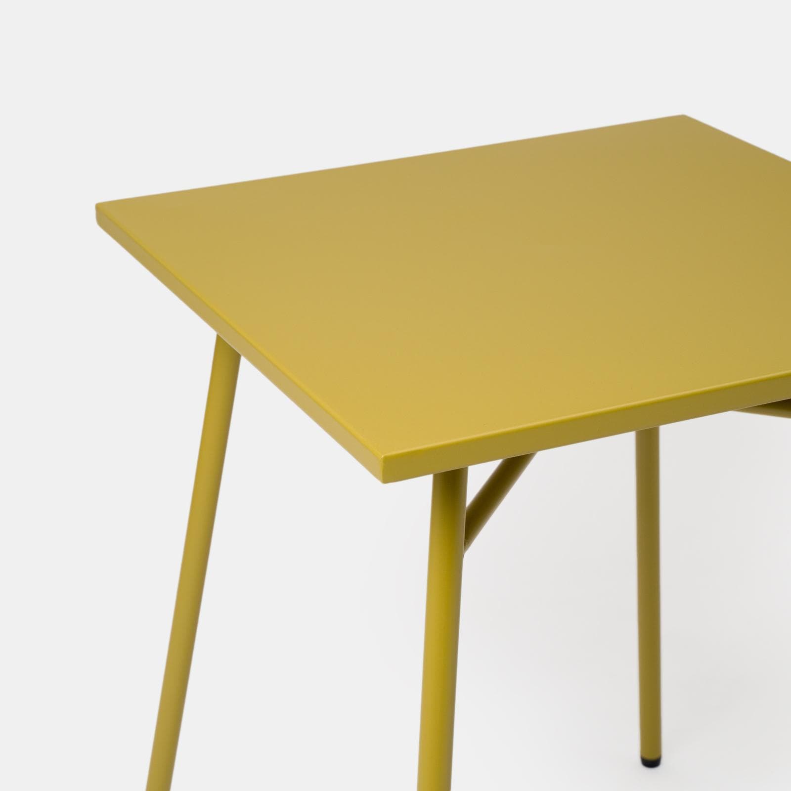 Set bistrot con tavolo 60x60 cm e 2 sedie pieghevoli in acciaio senape - Faber