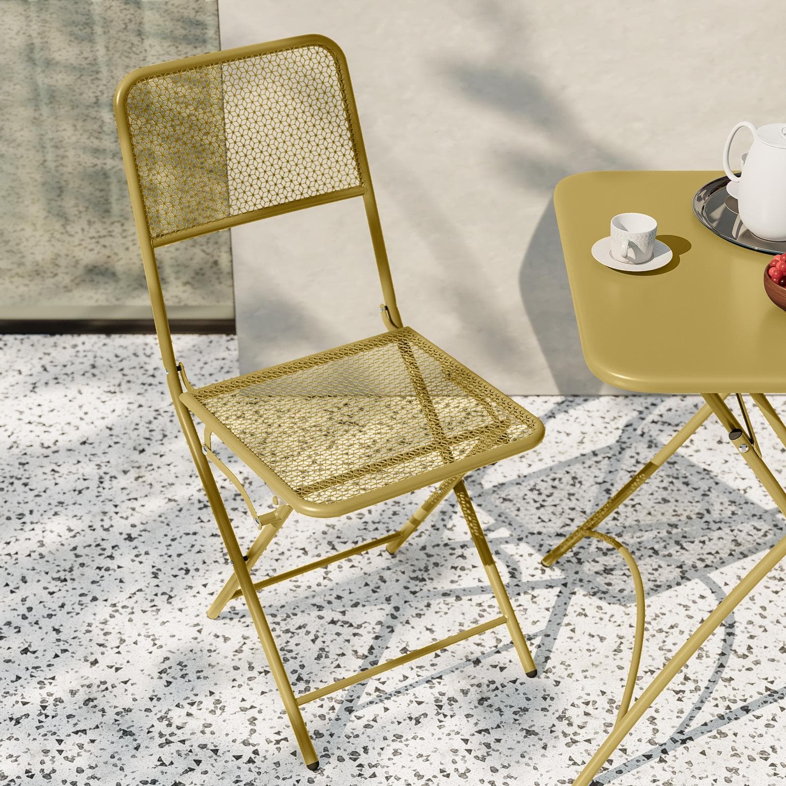 Set bistrot con tavolo pieghevole 60x60 cm e 2 sedie pieghevoli in acciaio senape - Faber