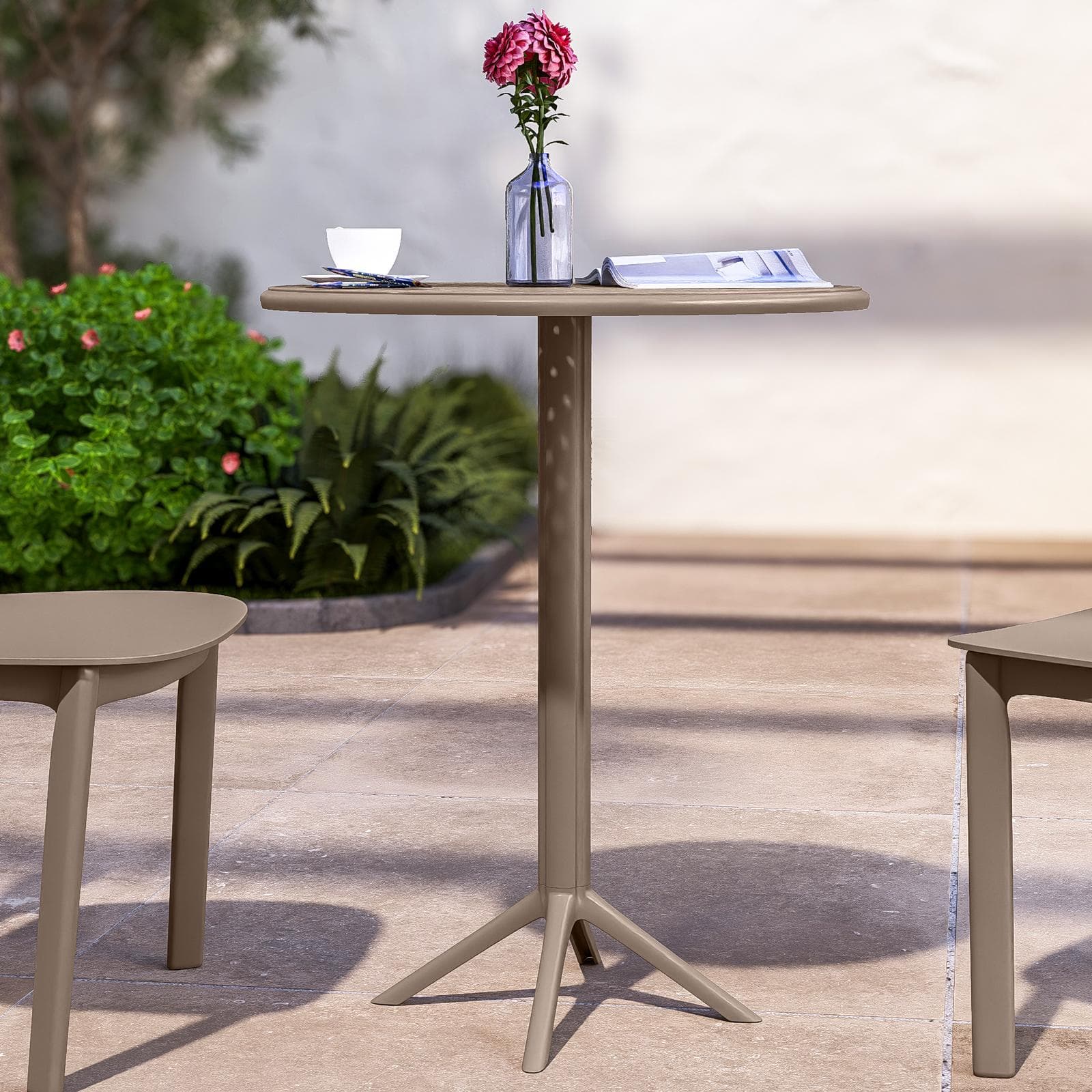 Set bistrot tavolo rotondo 60 cm e 2 sedie impilabili in polipropilene cacao - Sonny
