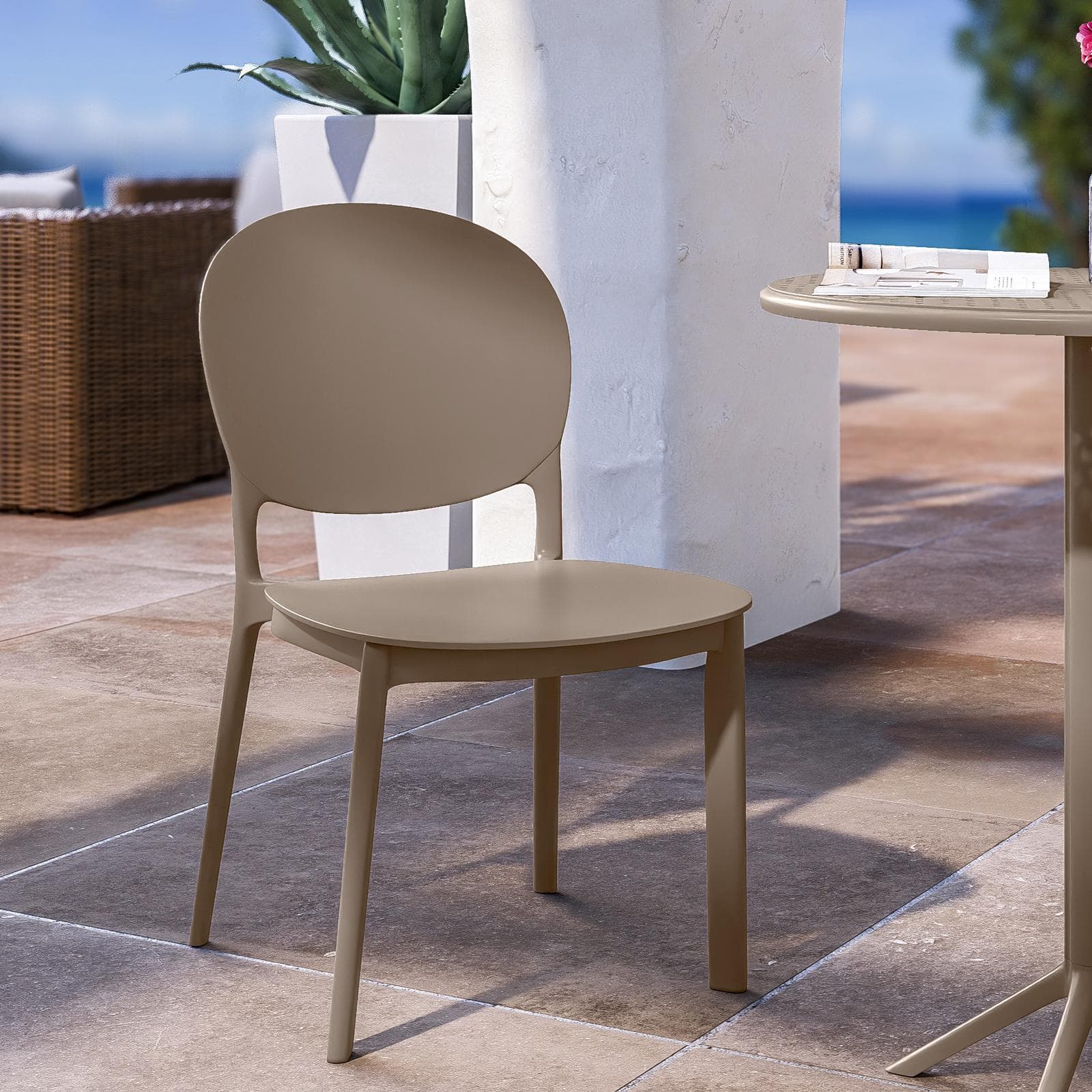 Set bistrot tavolo rotondo 60 cm e 2 sedie impilabili in polipropilene cacao - Sonny