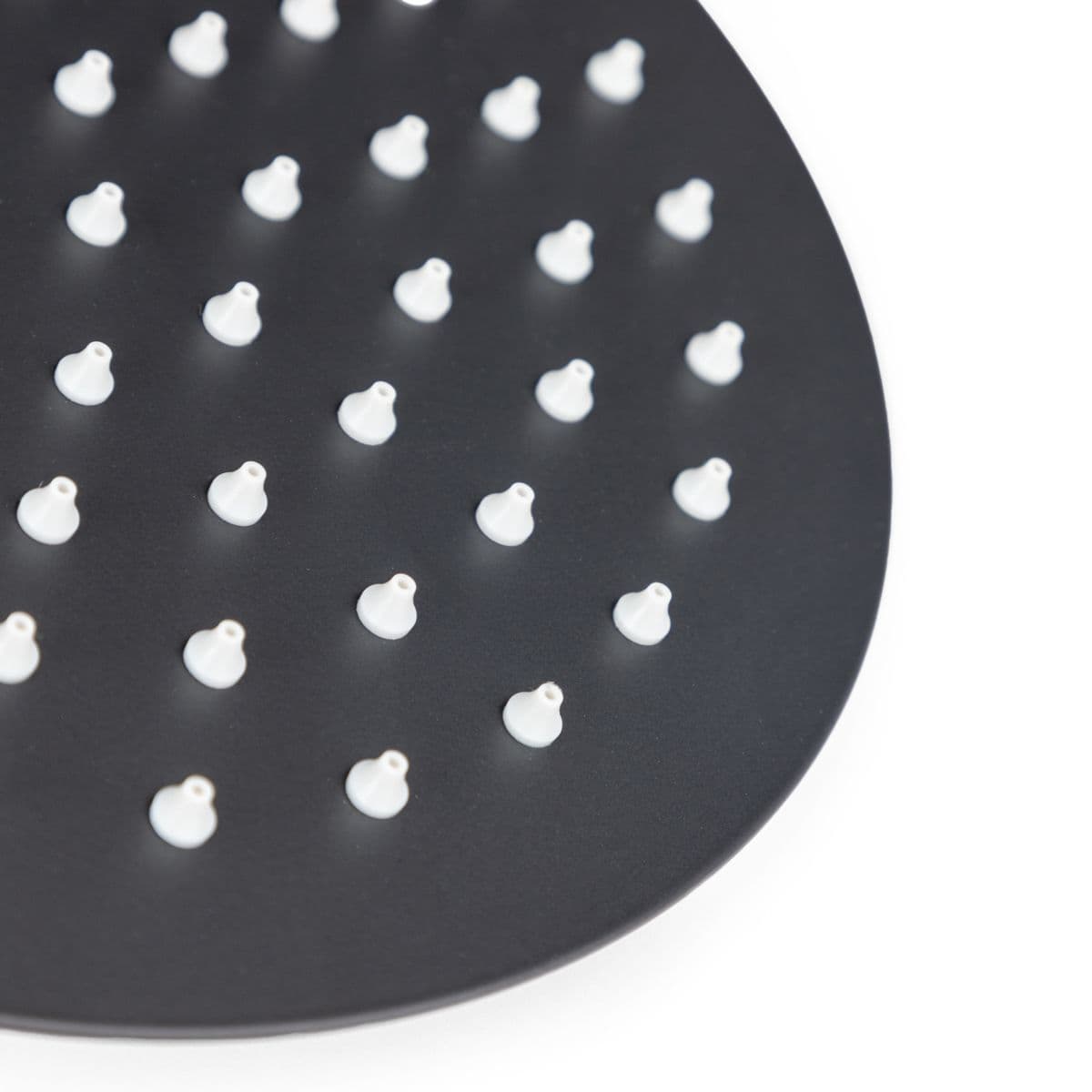 Set incasso doccia con braccio a soffitto 22 cm e soffione 20 cm nero – Tila