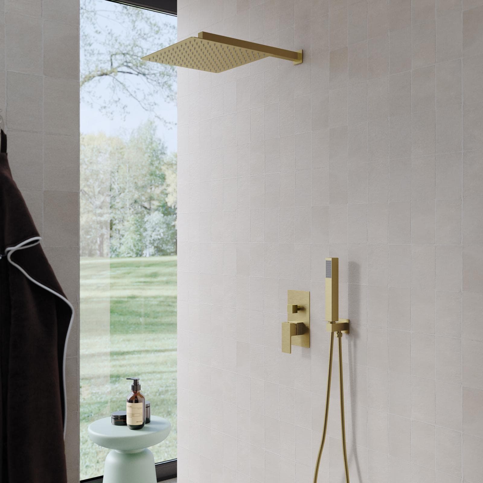 Set incasso doccia con deviatore e doccino con braccio doccia 40 cm e soffione 30x30 cm oro spazzolato – Tiamat