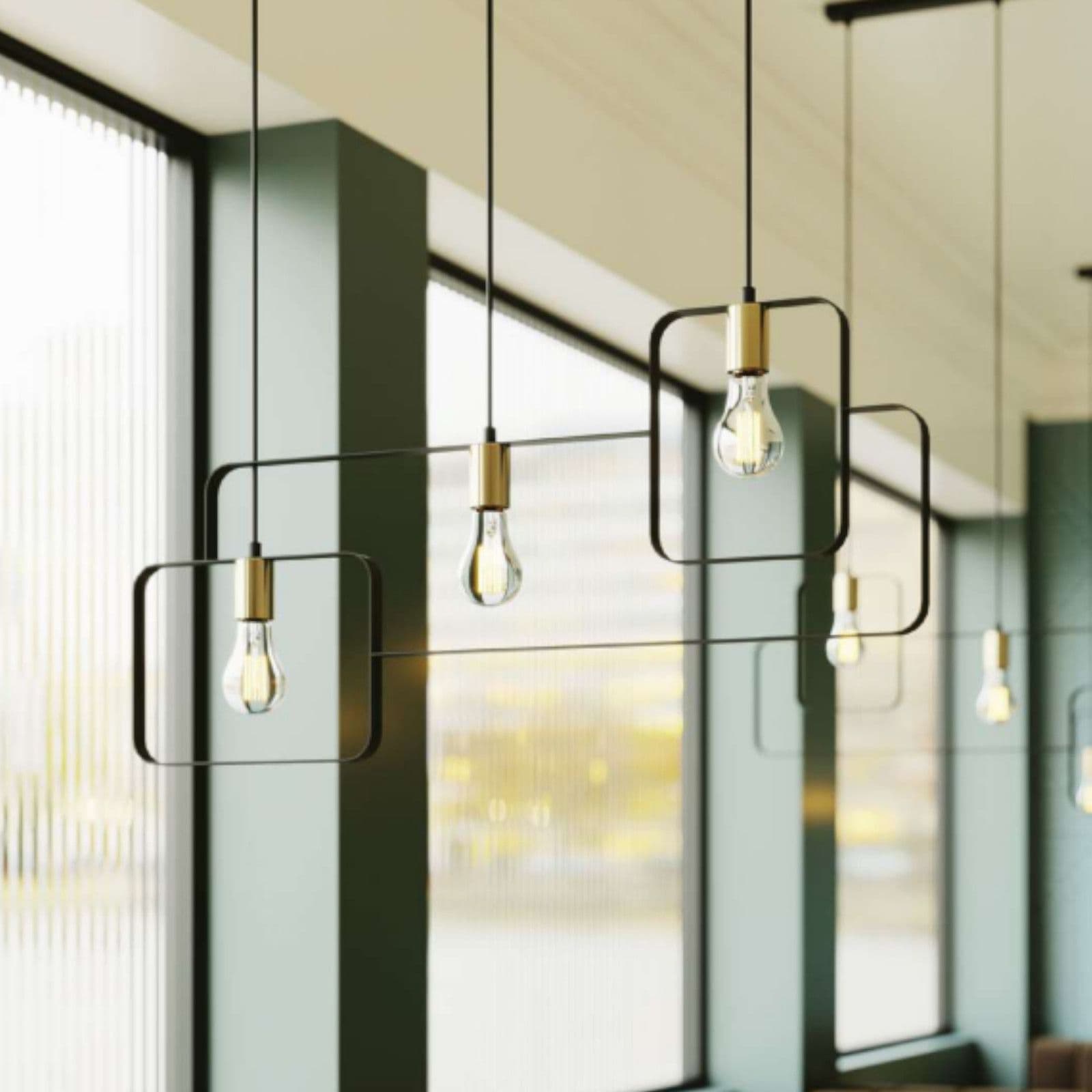 Set lampadario a sospensione + 2 applique in metallo nero e oro