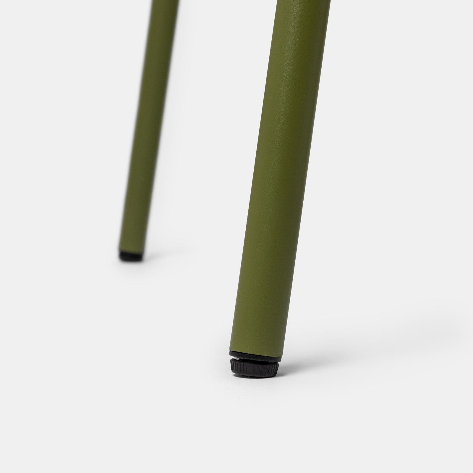 Set pranzo con tavolo 150x80 cm e 4 sedie con braccioli in acciaio verde oliva - Faber