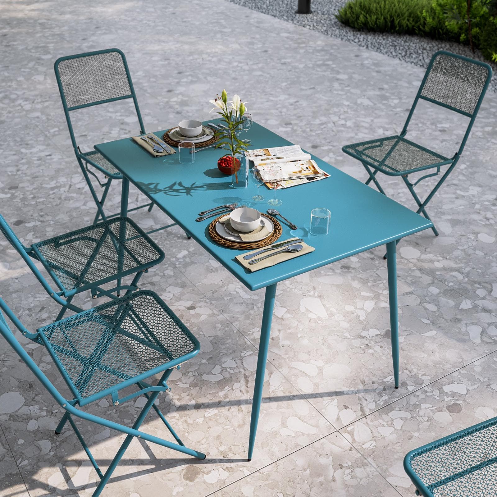 Set pranzo con tavolo 120x70 cm e 4 sedie pieghevoli in acciaio blu maldive - Faber