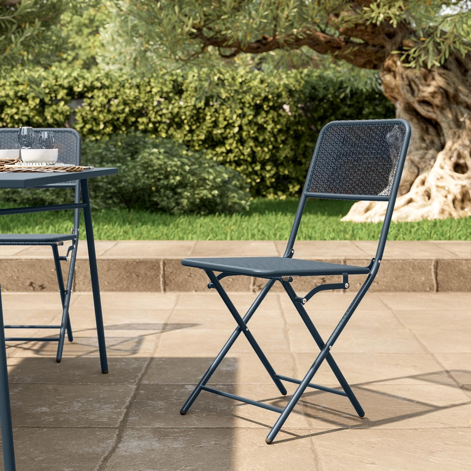 Set pranzo con tavolo 150x80 cm e 4 sedie pieghevoli in acciaio blu oceano - Faber