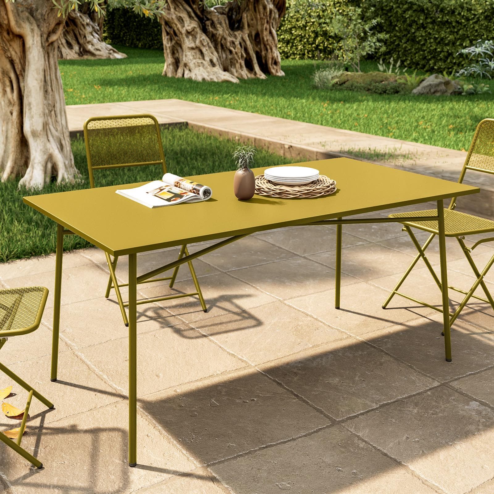 Set pranzo con tavolo 150x80 cm e 4 sedie pieghevoli in acciaio senape - Faber