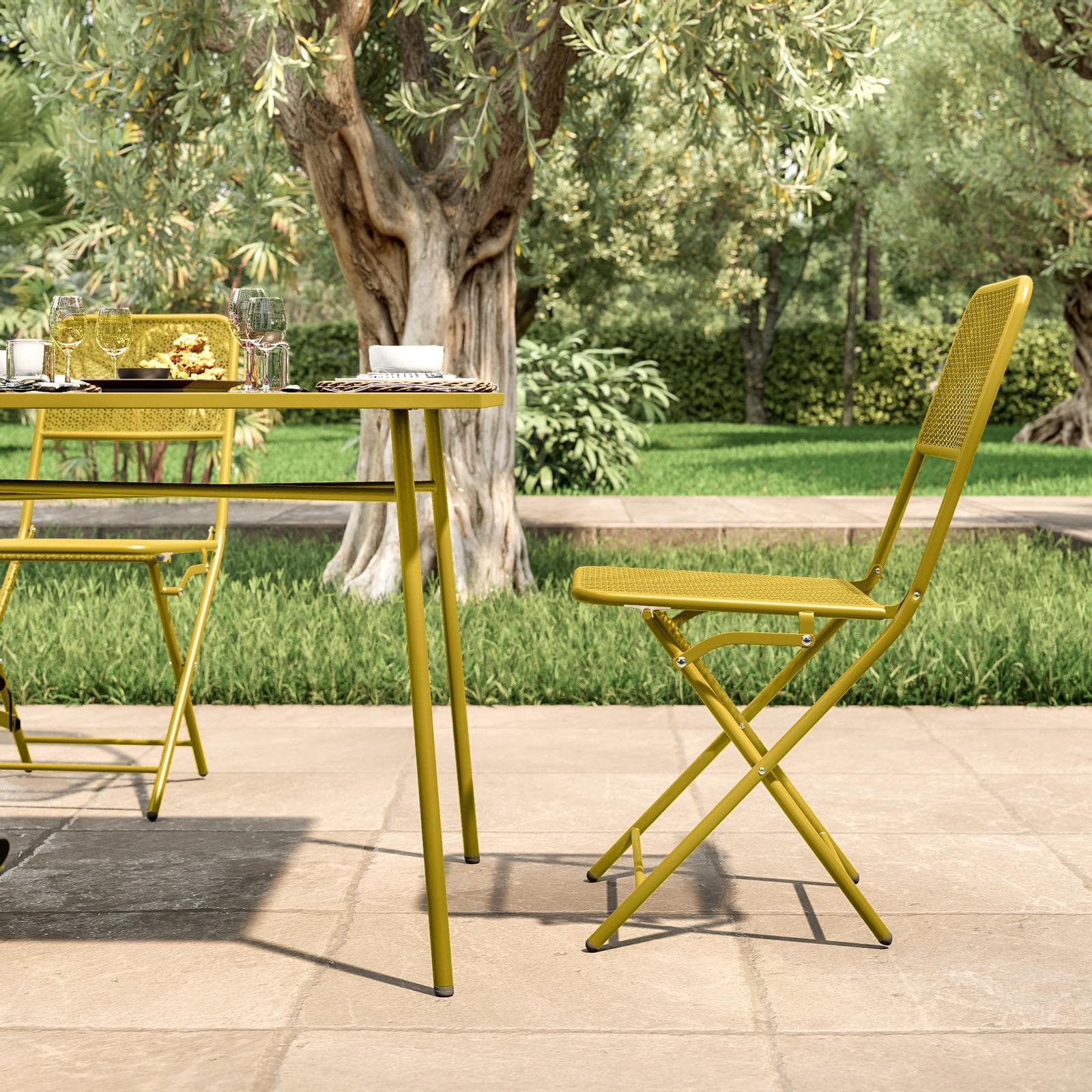 Set pranzo con tavolo 150x80 cm e 4 sedie pieghevoli in acciaio senape - Faber