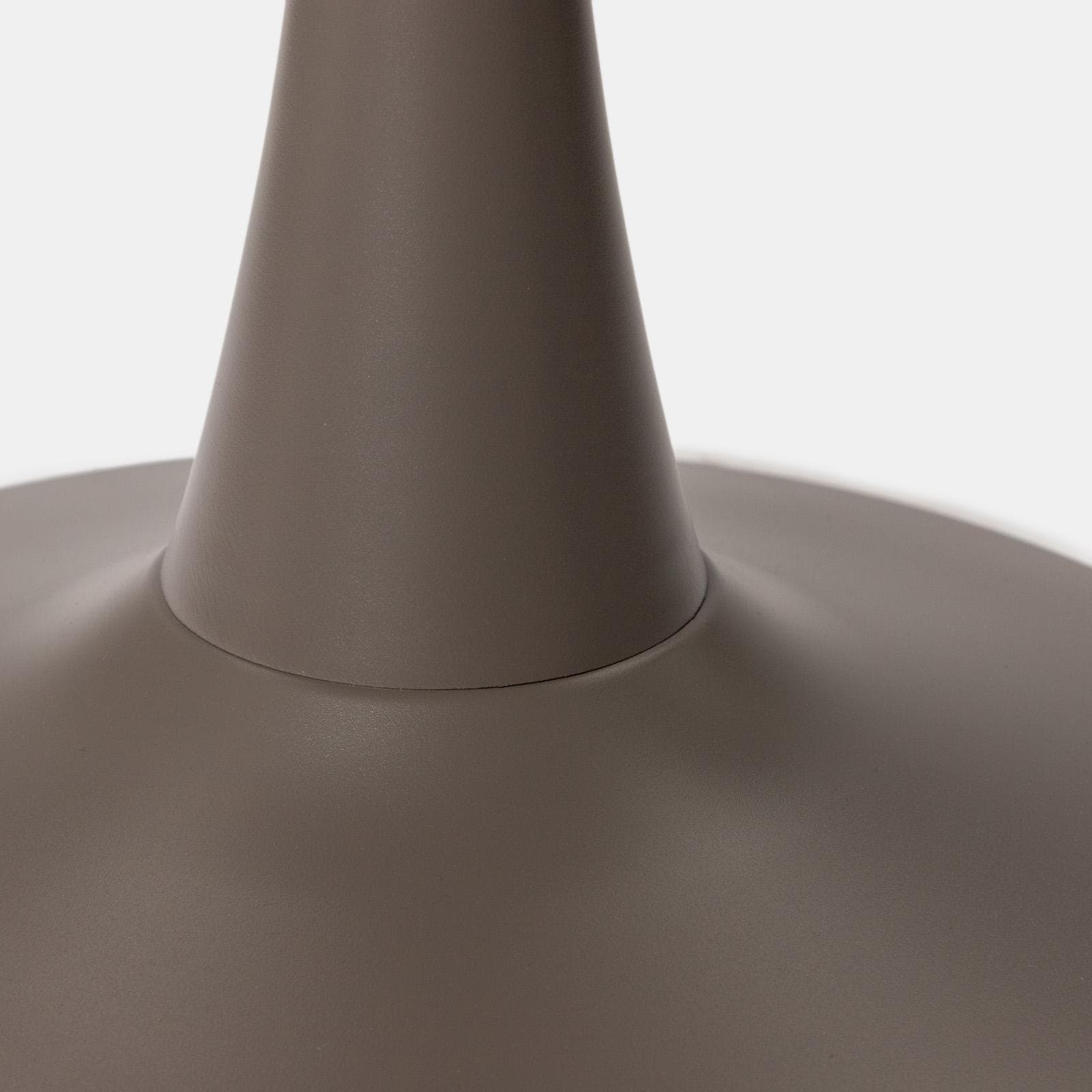 Set pranzo con tavolo rotondo 80 cm e 4 sedie impilabili in polipropilene cacao - Tulipano