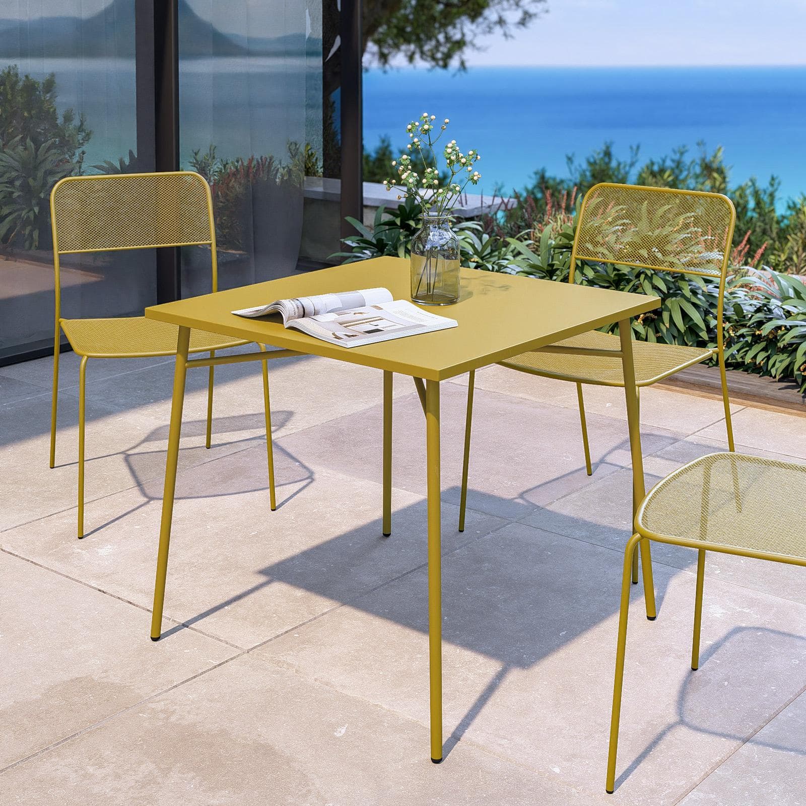 Set pranzo con tavolo 80x80 cm e 4 sedie in acciaio senape - Faber
