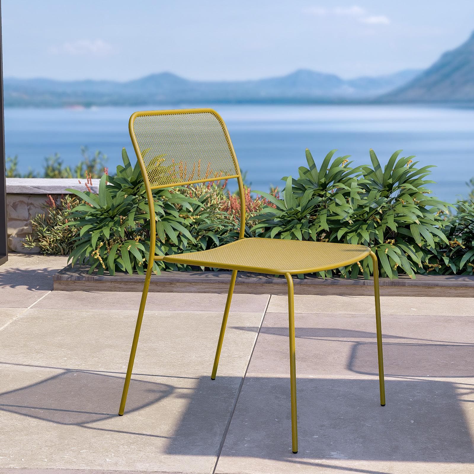 Set pranzo con tavolo 80x80 cm e 4 sedie in acciaio senape - Faber