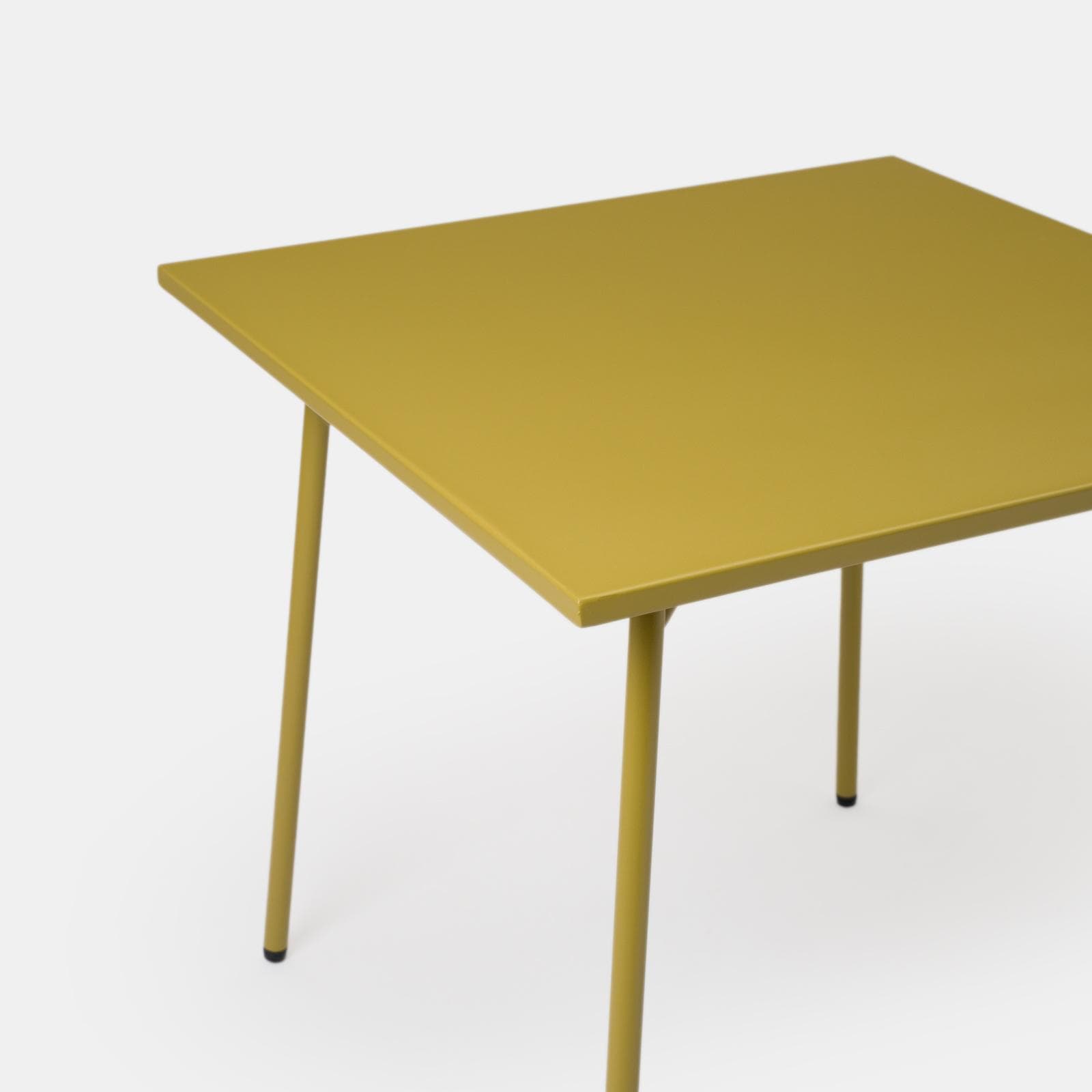 Set pranzo con tavolo 80x80 cm e 4 sedie in acciaio senape - Faber