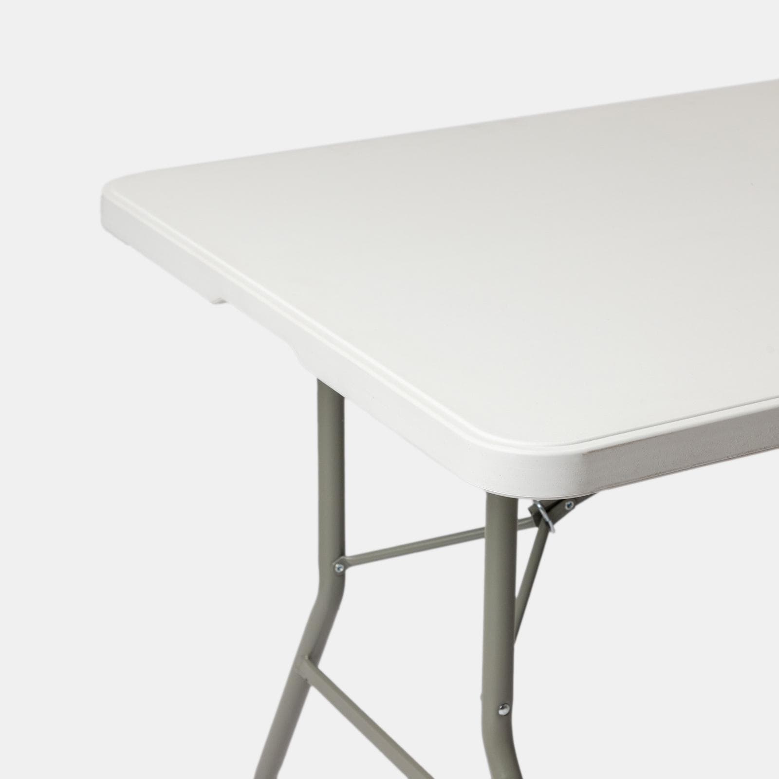 Set tavolo da catering pieghevole 180x75 cm con gambe ad H e 4 sedie in acciaio grigio opaco e resina bianco - Tasfa